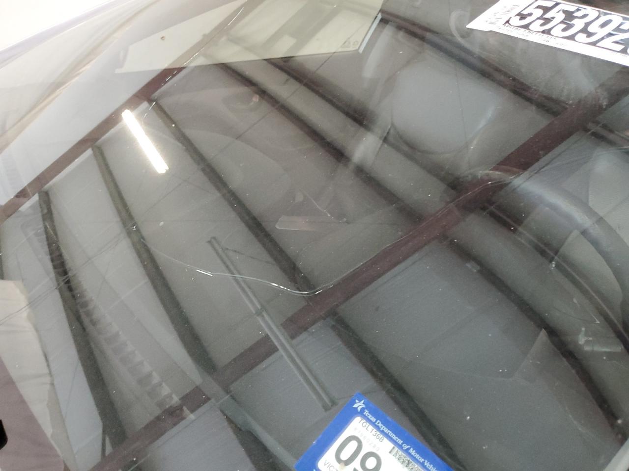 2012 Hyundai Elantra Limited Silver vin: 5NPDH4AE5CH092662 Damage: Windshield, Cracked, > 12 Inches
