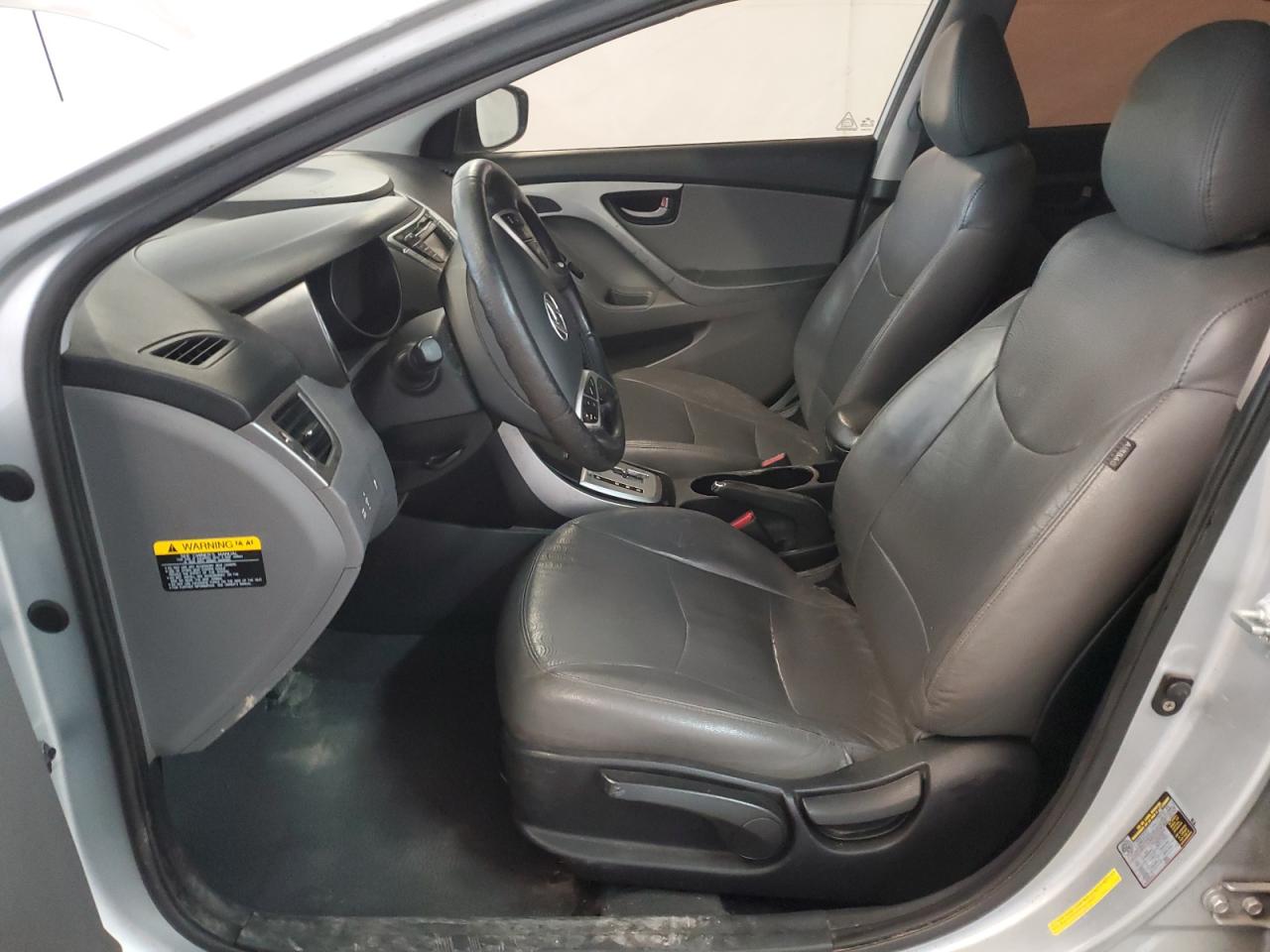 2012 Hyundai Elantra Limited Silver vin: 5NPDH4AE5CH092662 Damage: Left Front Seat Cushion, Torn, 1 To 2 Inches