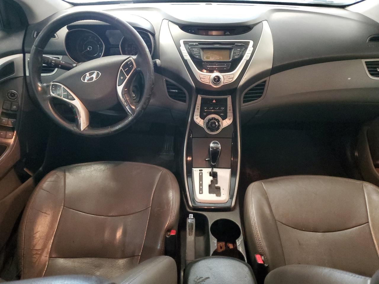 2012 Hyundai Elantra Limited Silver vin: 5NPDH4AE5CH092662 Damage: Front Center Armrest, Worn, Replacement Required