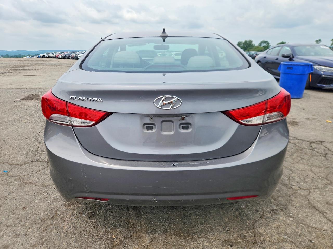 2012 Hyundai Elantra Gls Серый vin: 5NPDH4AE5CH093357