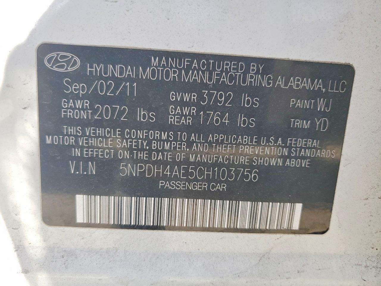 2012 Hyundai Elantra Gls White vin: 5NPDH4AE5CH103756