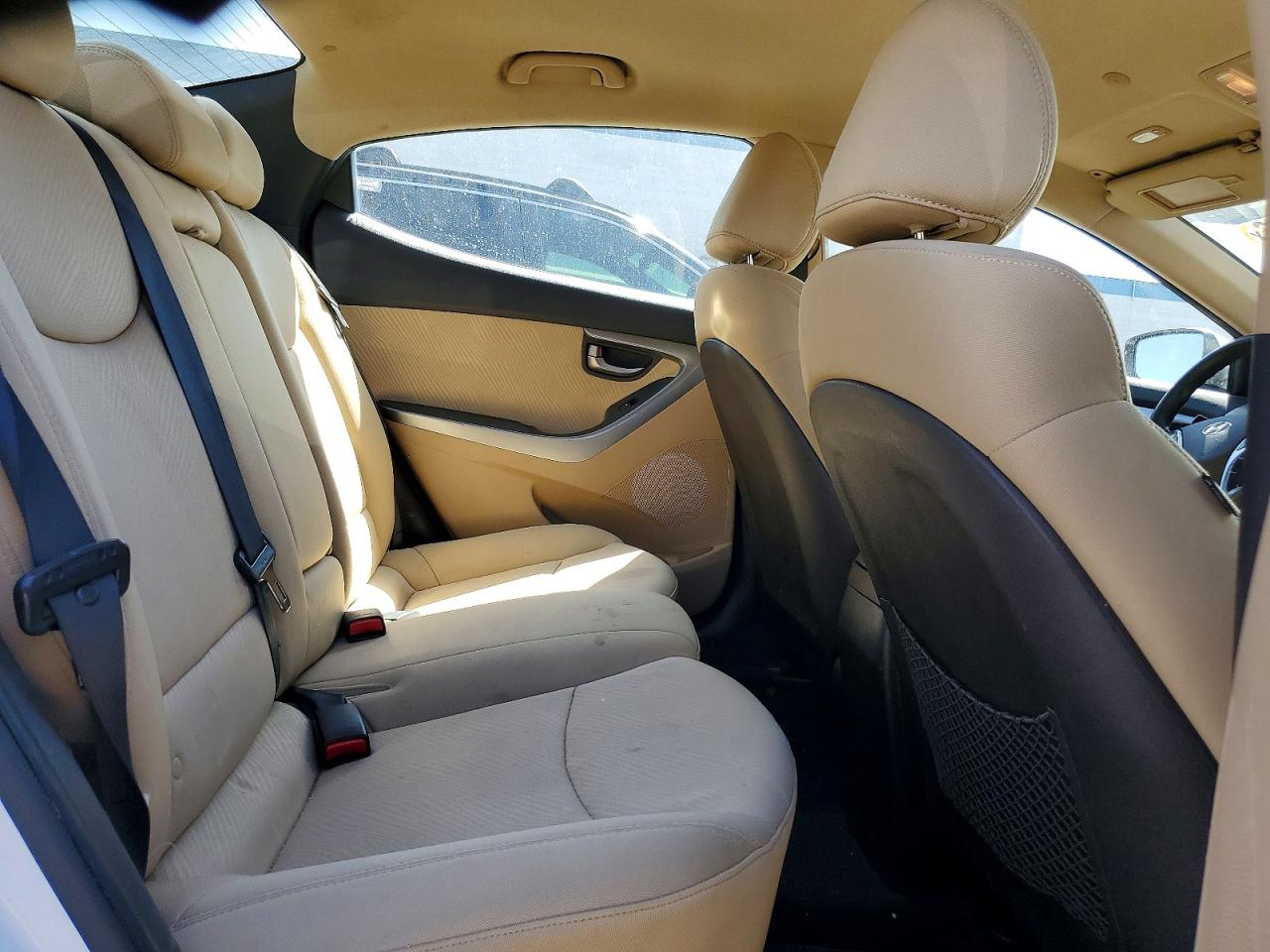 2012 Hyundai Elantra Gls White vin: 5NPDH4AE5CH103756