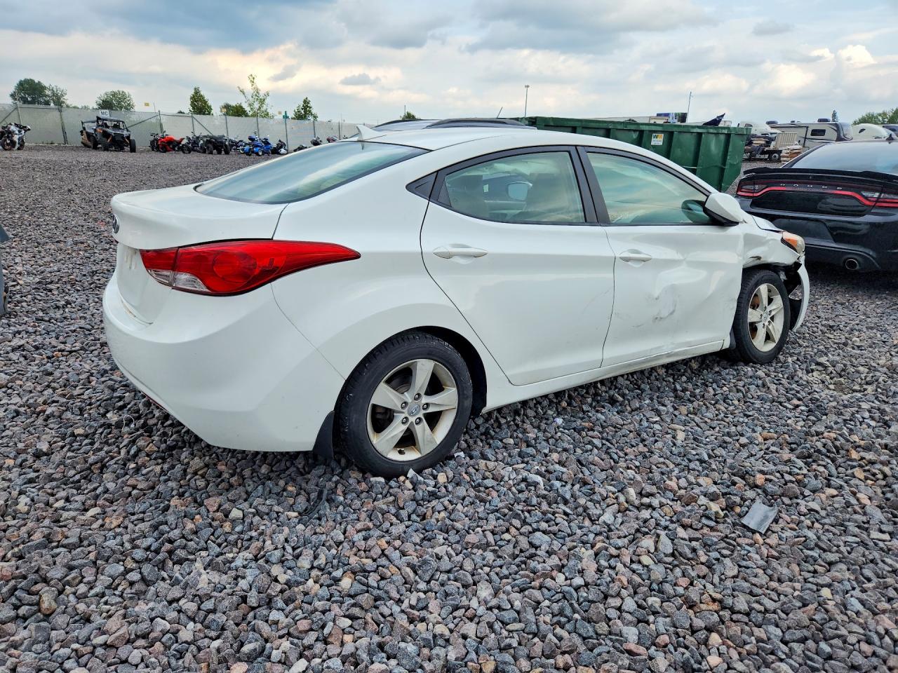 2012 Hyundai Elantra Gls White vin: 5NPDH4AE5CH109024
