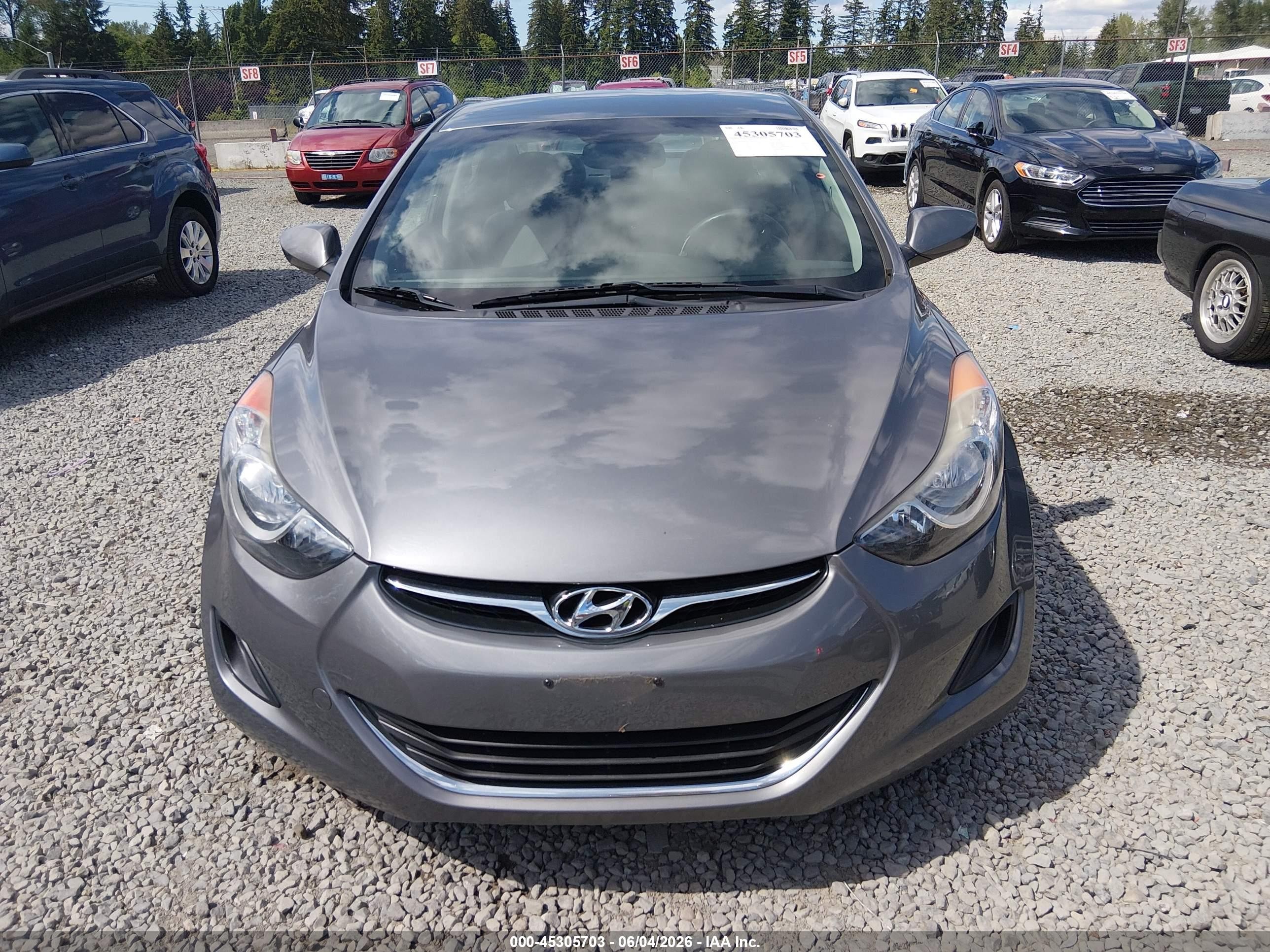 2012 Hyundai Elantra Gls Gray vin: 5NPDH4AE5CH114210