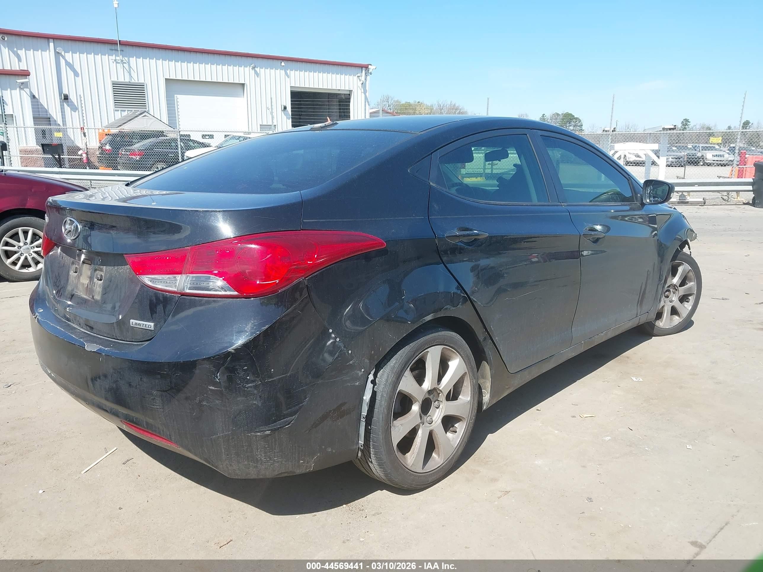 2012 Hyundai Elantra Limited Черный vin: 5NPDH4AE5CH117026