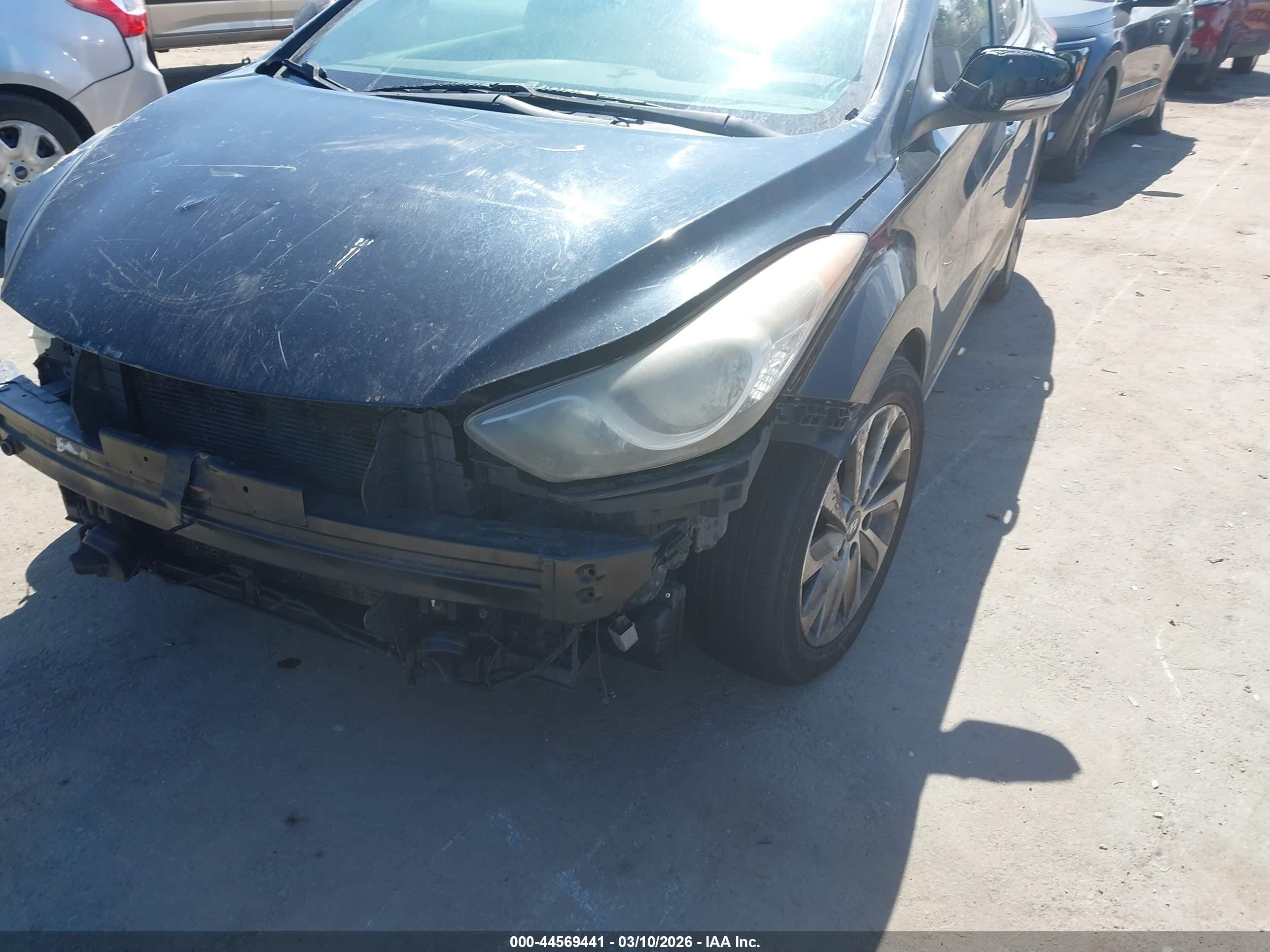 2012 Hyundai Elantra Limited Черный vin: 5NPDH4AE5CH117026