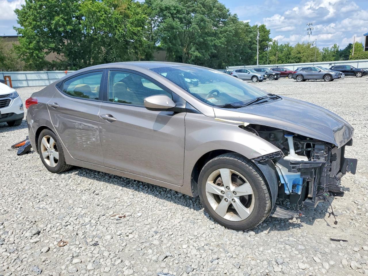 2012 Hyundai Elantra Gls Silver vin: 5NPDH4AE5CH124705