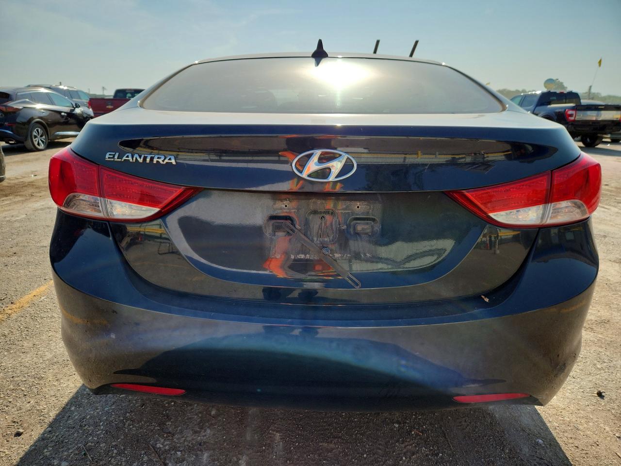2012 Hyundai Elantra Gls Black vin: 5NPDH4AE5CH125840