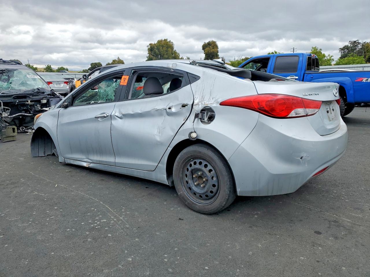 2012 Hyundai Elantra Gls Silver vin: 5NPDH4AE5CH125952