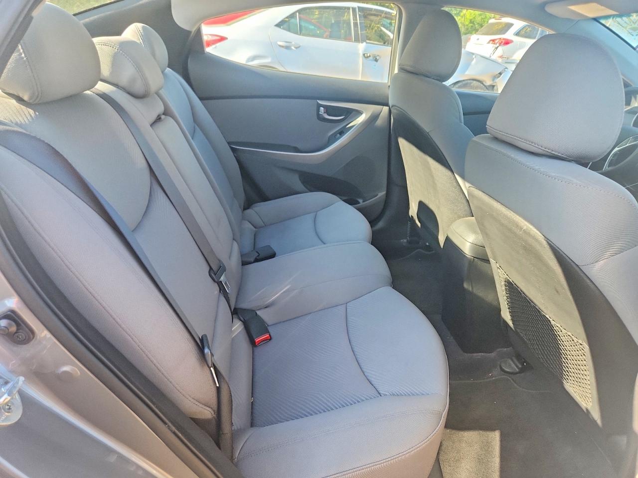 2012 Hyundai Elantra Gls Gray vin: 5NPDH4AE5CH130665