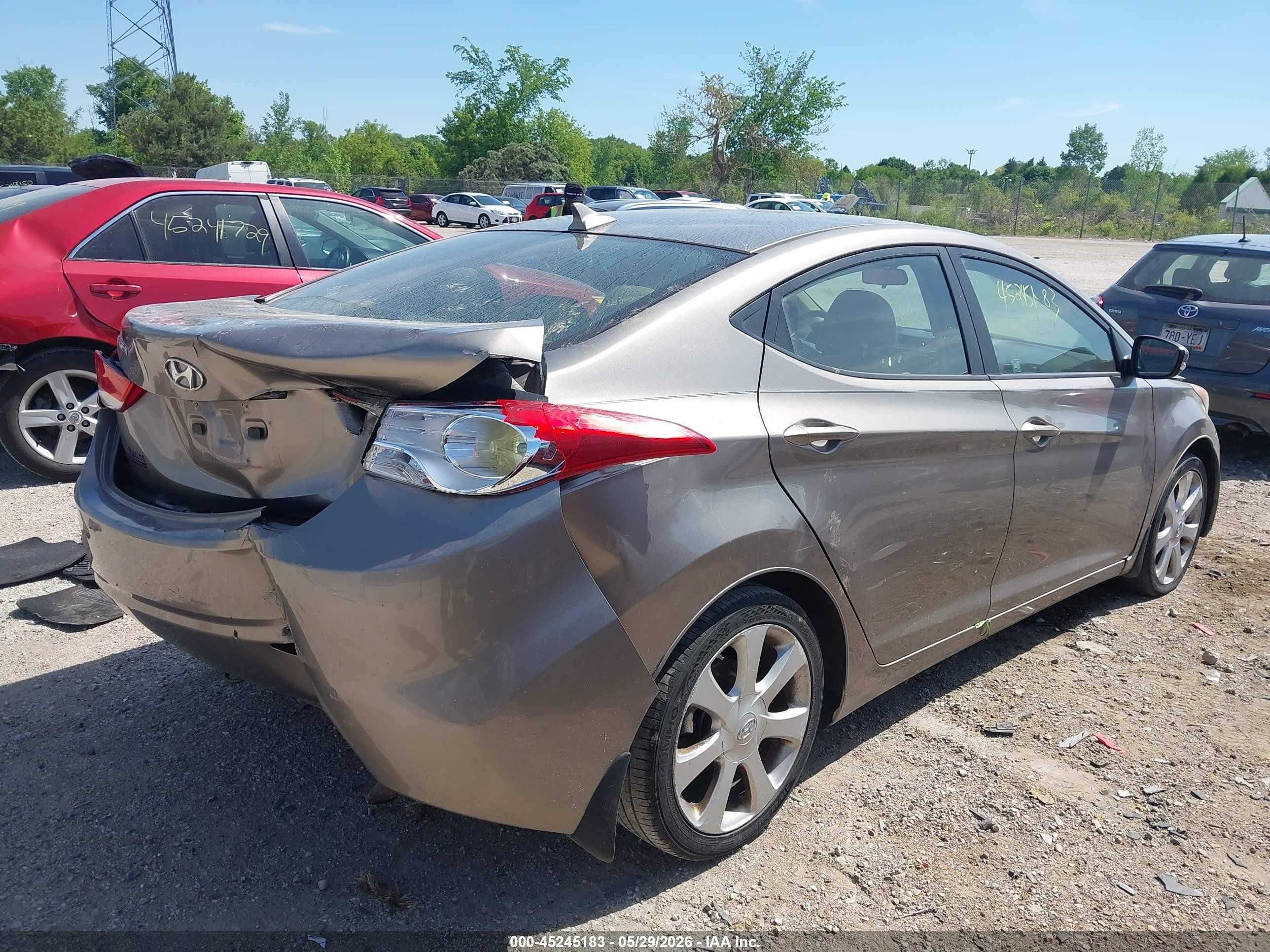 2013 Hyundai Elantra Limited Gray vin: 5NPDH4AE5DH180600