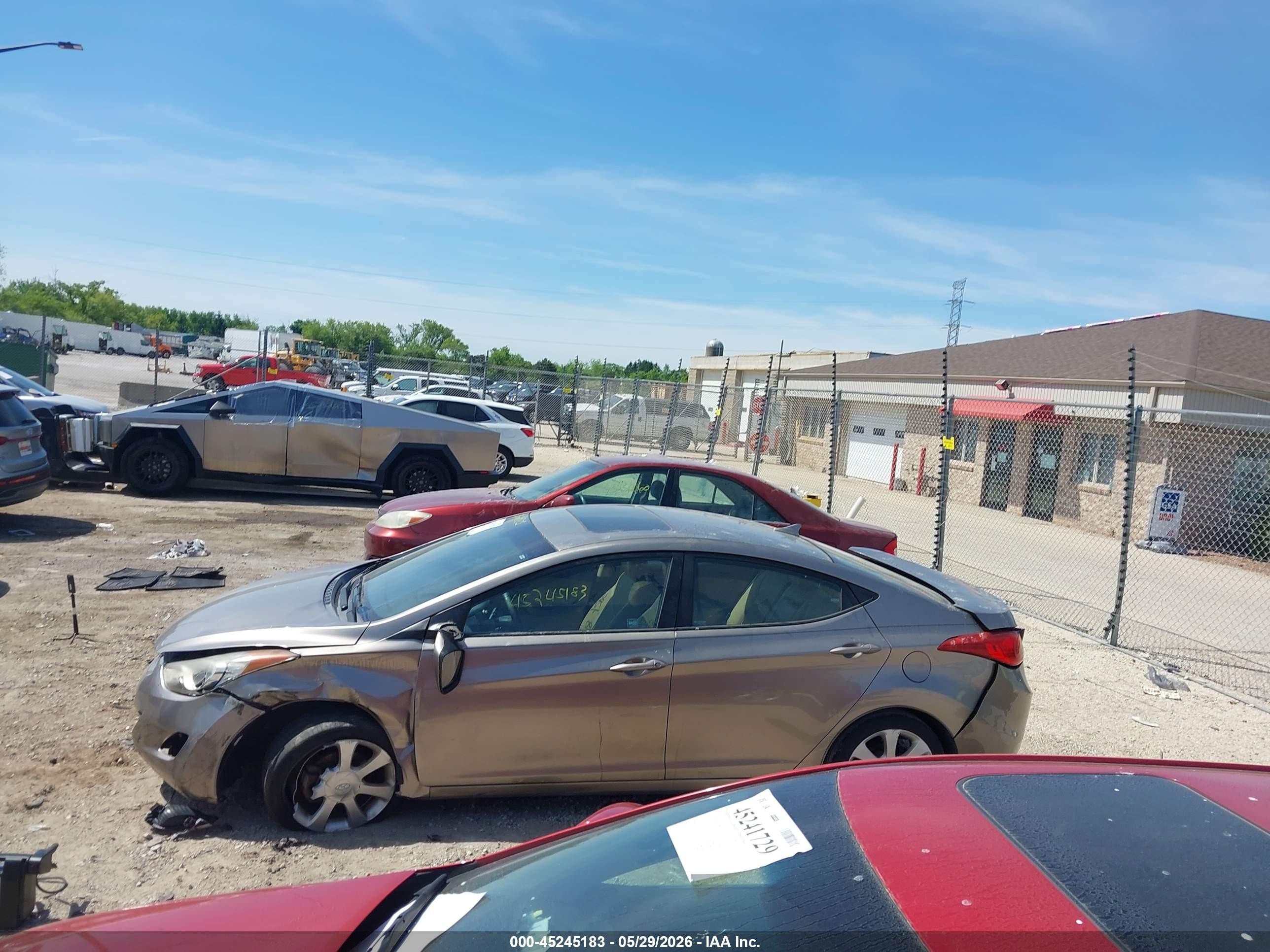2013 Hyundai Elantra Limited Gray vin: 5NPDH4AE5DH180600
