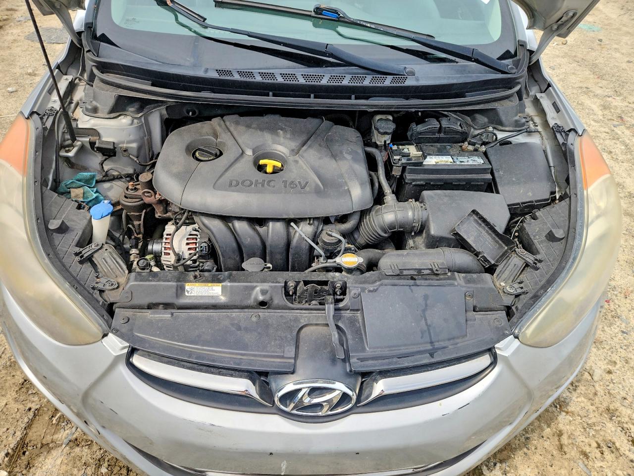 2013 Hyundai Elantra Limited Silver vin: 5NPDH4AE5DH187854