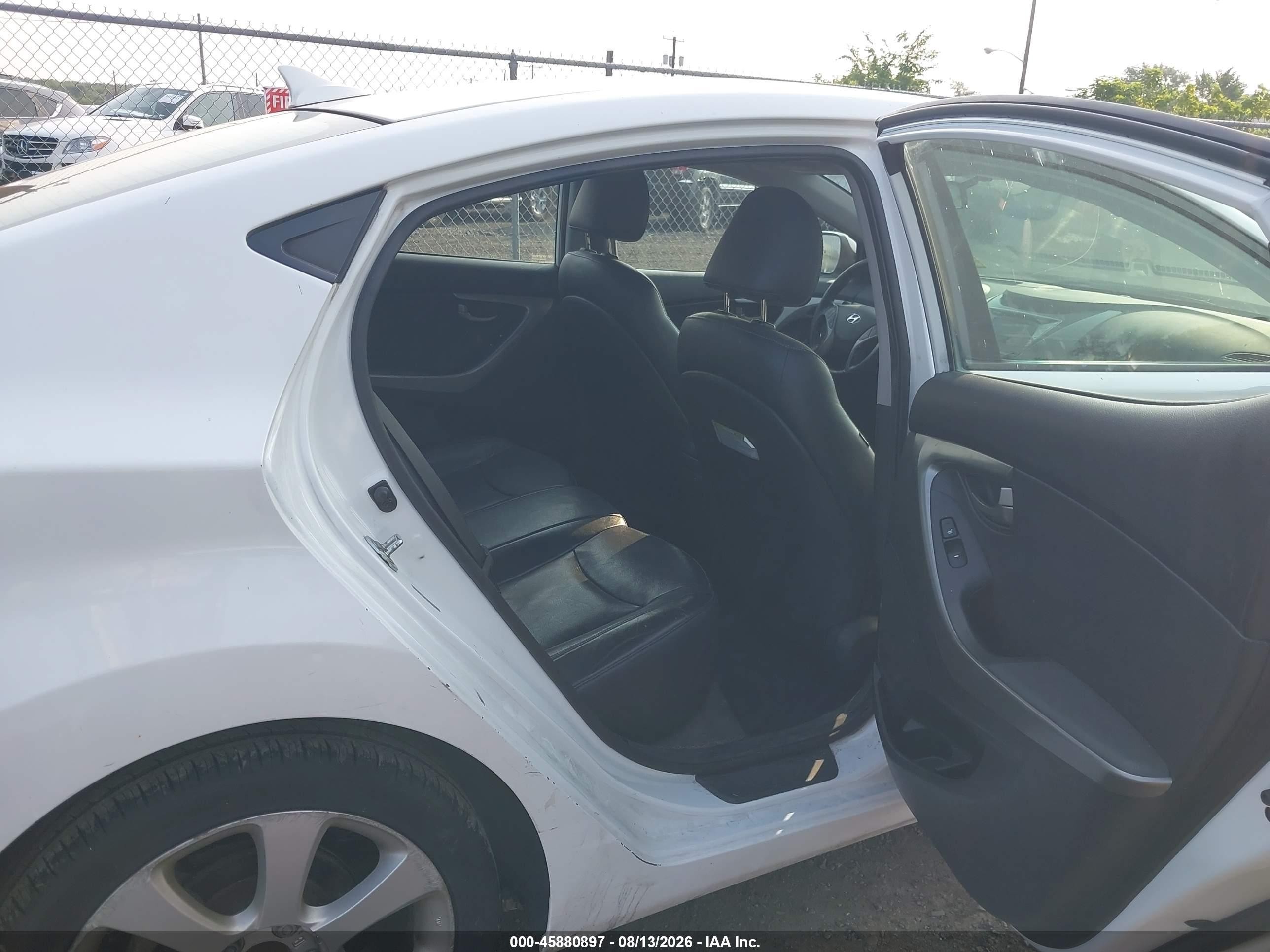 2013 Hyundai Elantra Limited White vin: 5NPDH4AE5DH193671