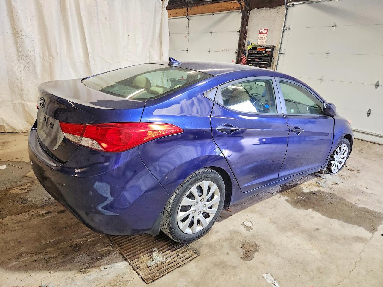 2013 Hyundai Elantra Gls Blue vin: 5NPDH4AE5DH194884