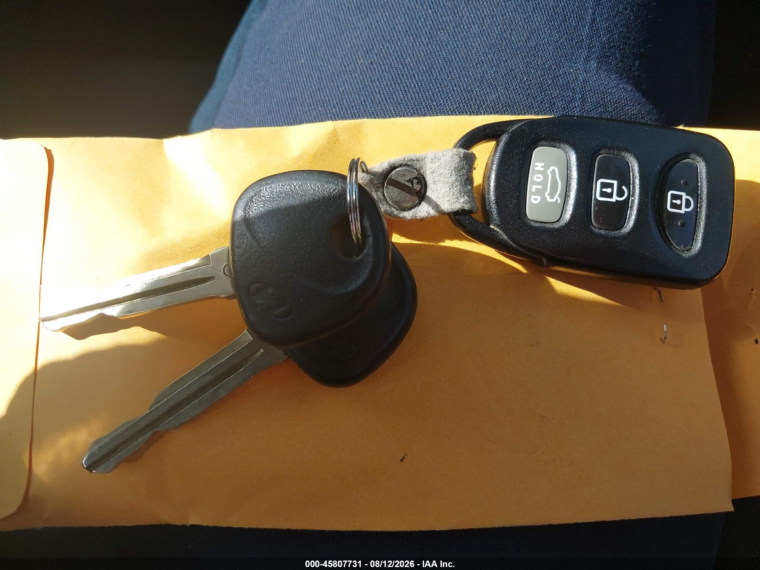 2013 Hyundai Elantra Gls Серый vin: 5NPDH4AE5DH202577