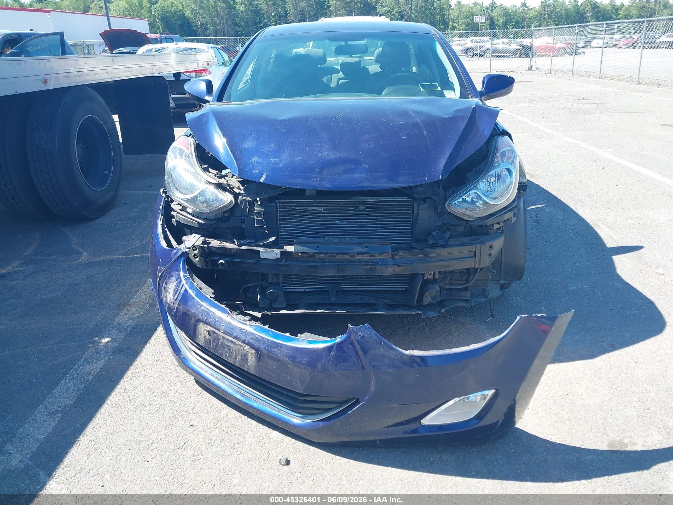 2013 Hyundai Elantra Gls Blue vin: 5NPDH4AE5DH212204