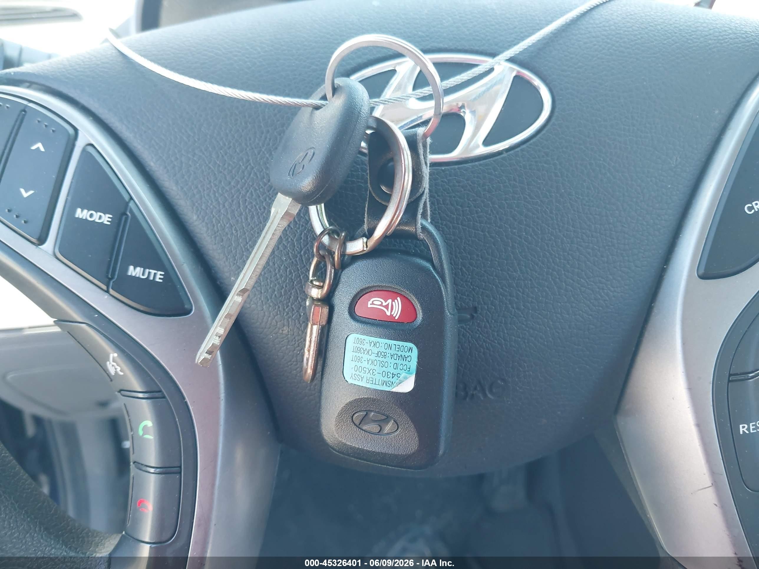 2013 Hyundai Elantra Gls Blue vin: 5NPDH4AE5DH212204