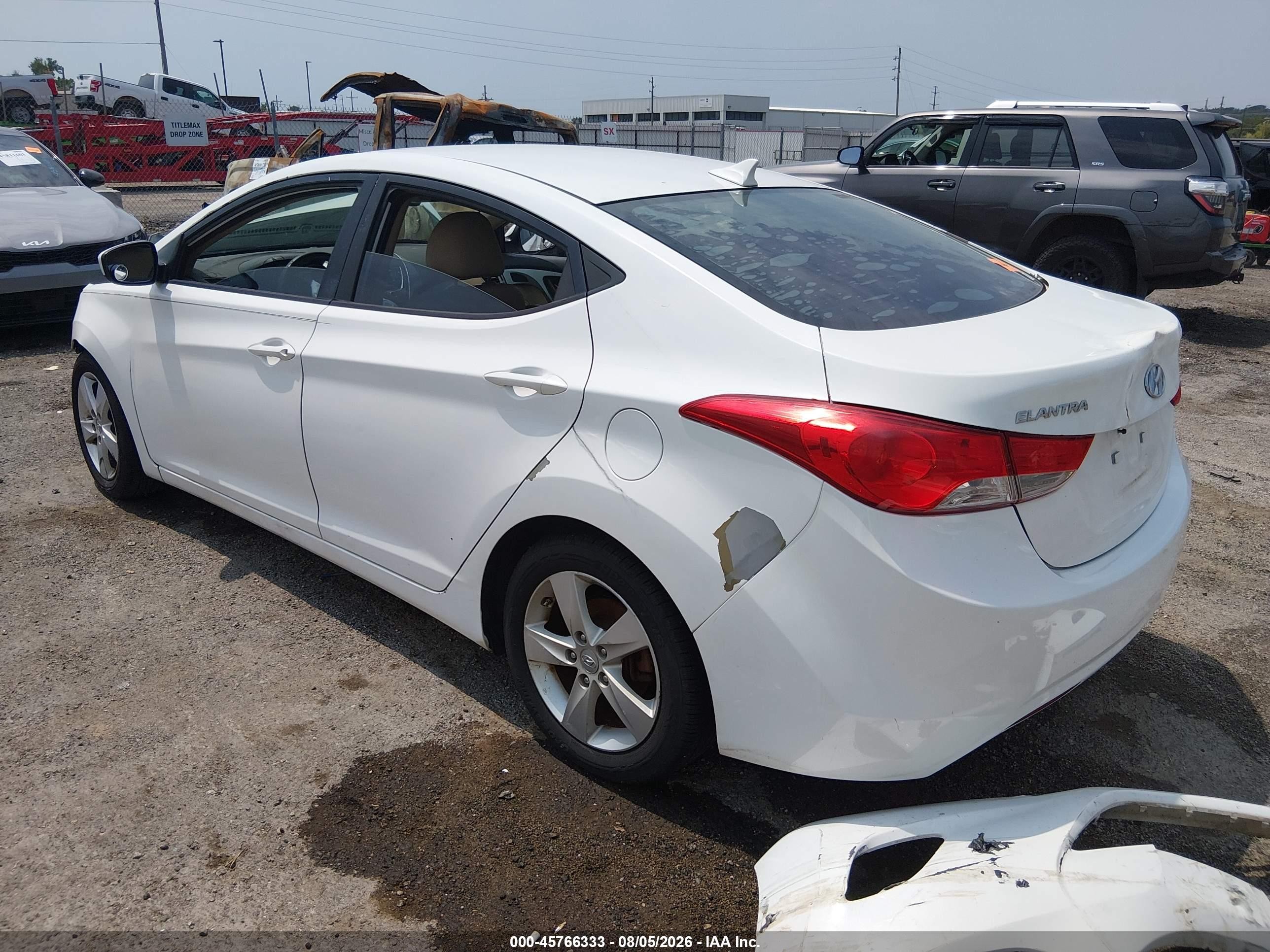 2013 Hyundai Elantra Gls White vin: 5NPDH4AE5DH216818