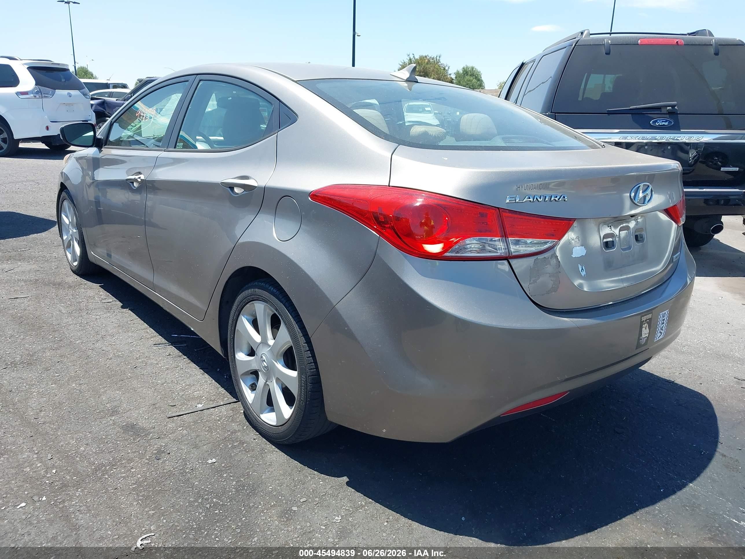 2013 Hyundai Elantra Limited Beige vin: 5NPDH4AE5DH236342