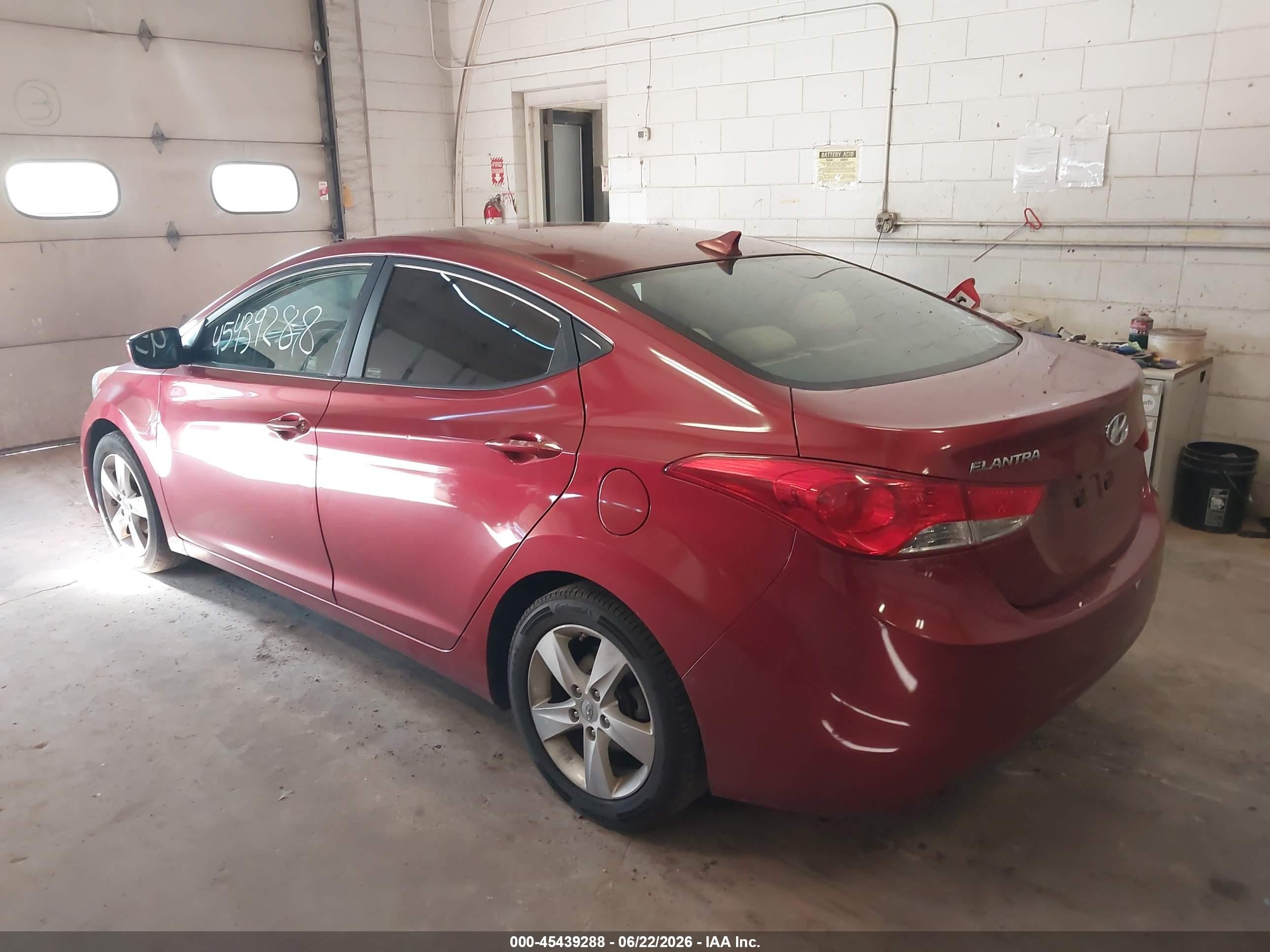 2013 Hyundai Elantra Gls Red vin: 5NPDH4AE5DH242397
