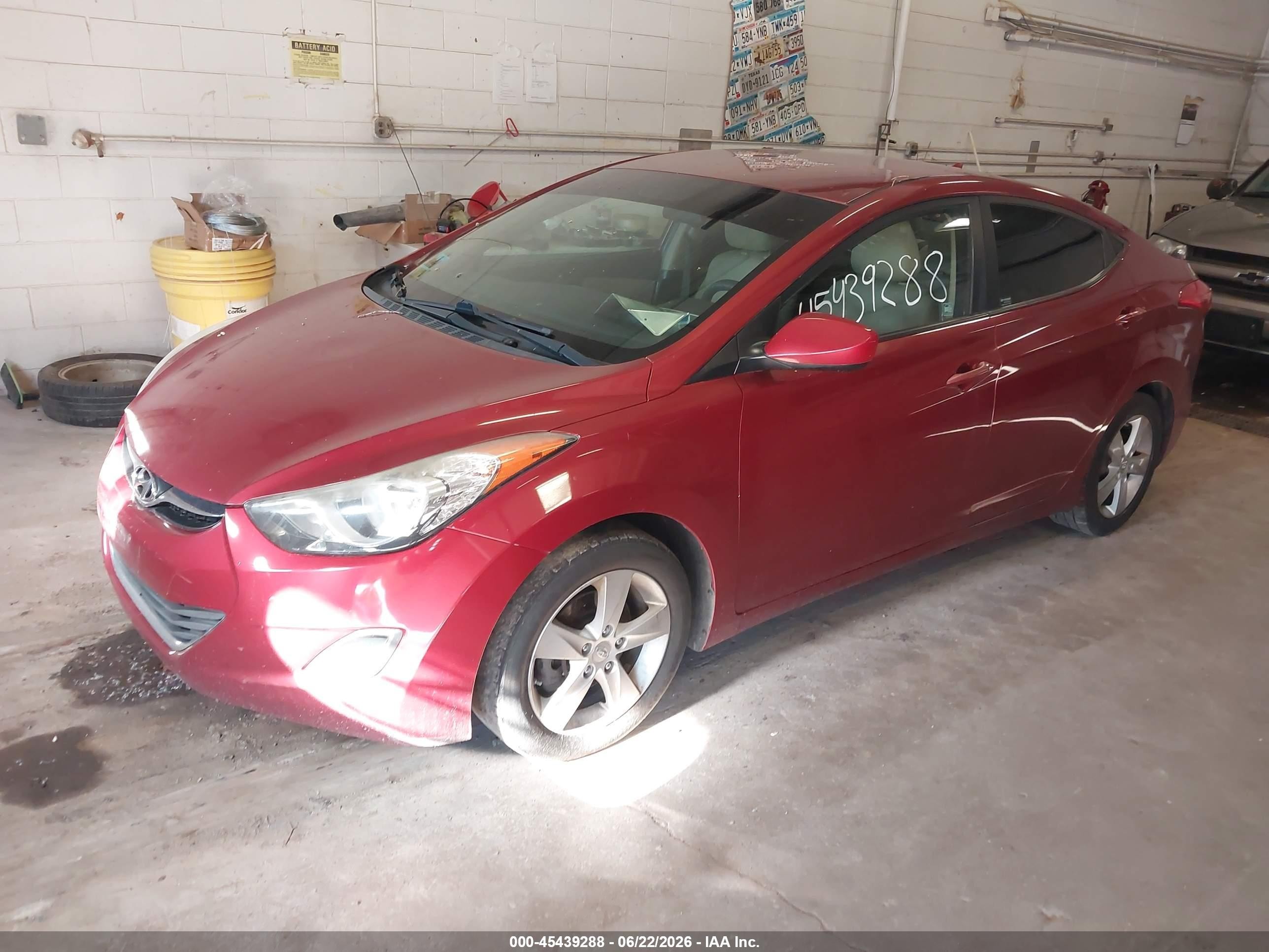 2013 Hyundai Elantra Gls Red vin: 5NPDH4AE5DH242397