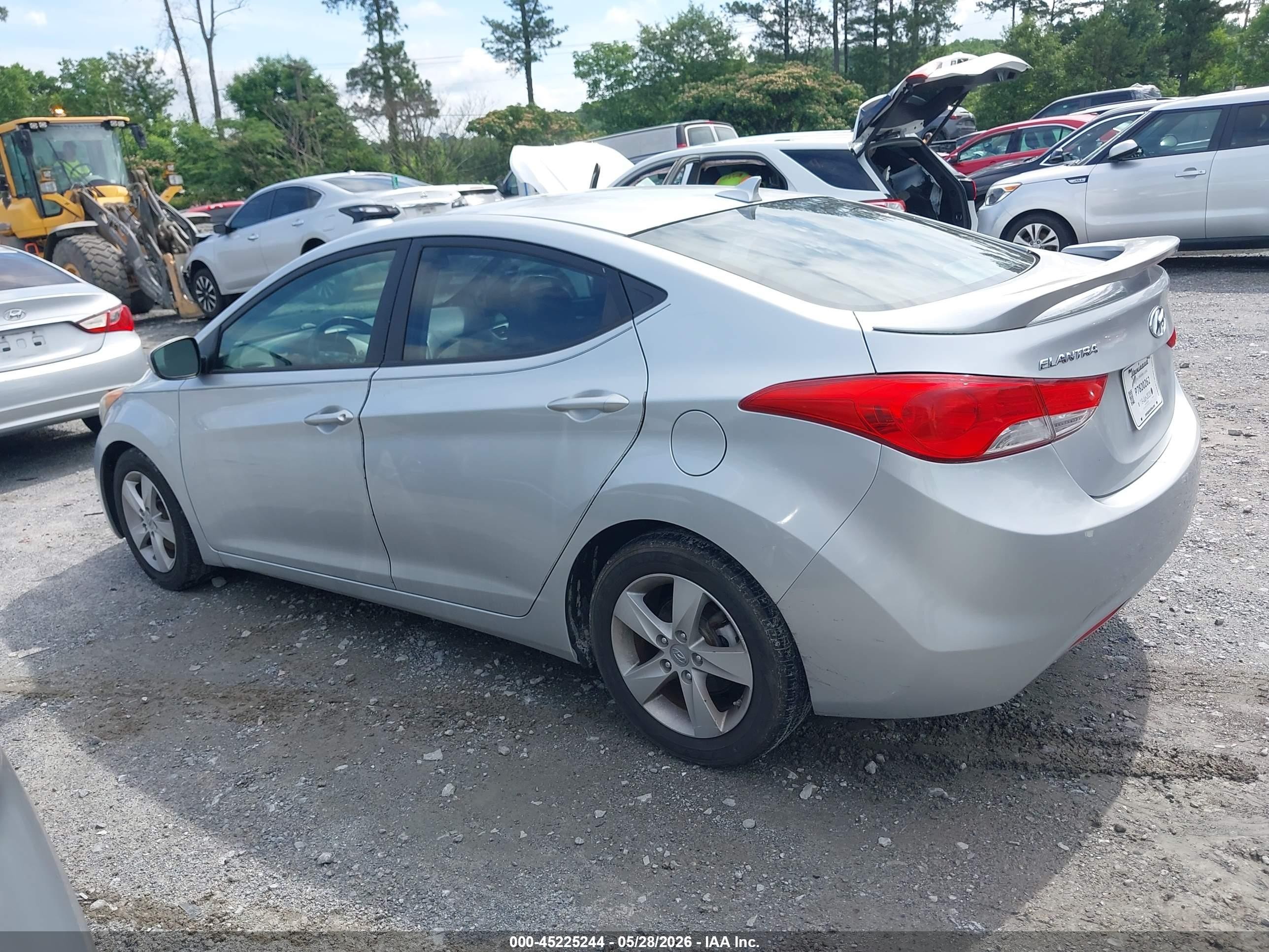 2013 Hyundai Elantra Gls Silver vin: 5NPDH4AE5DH249057