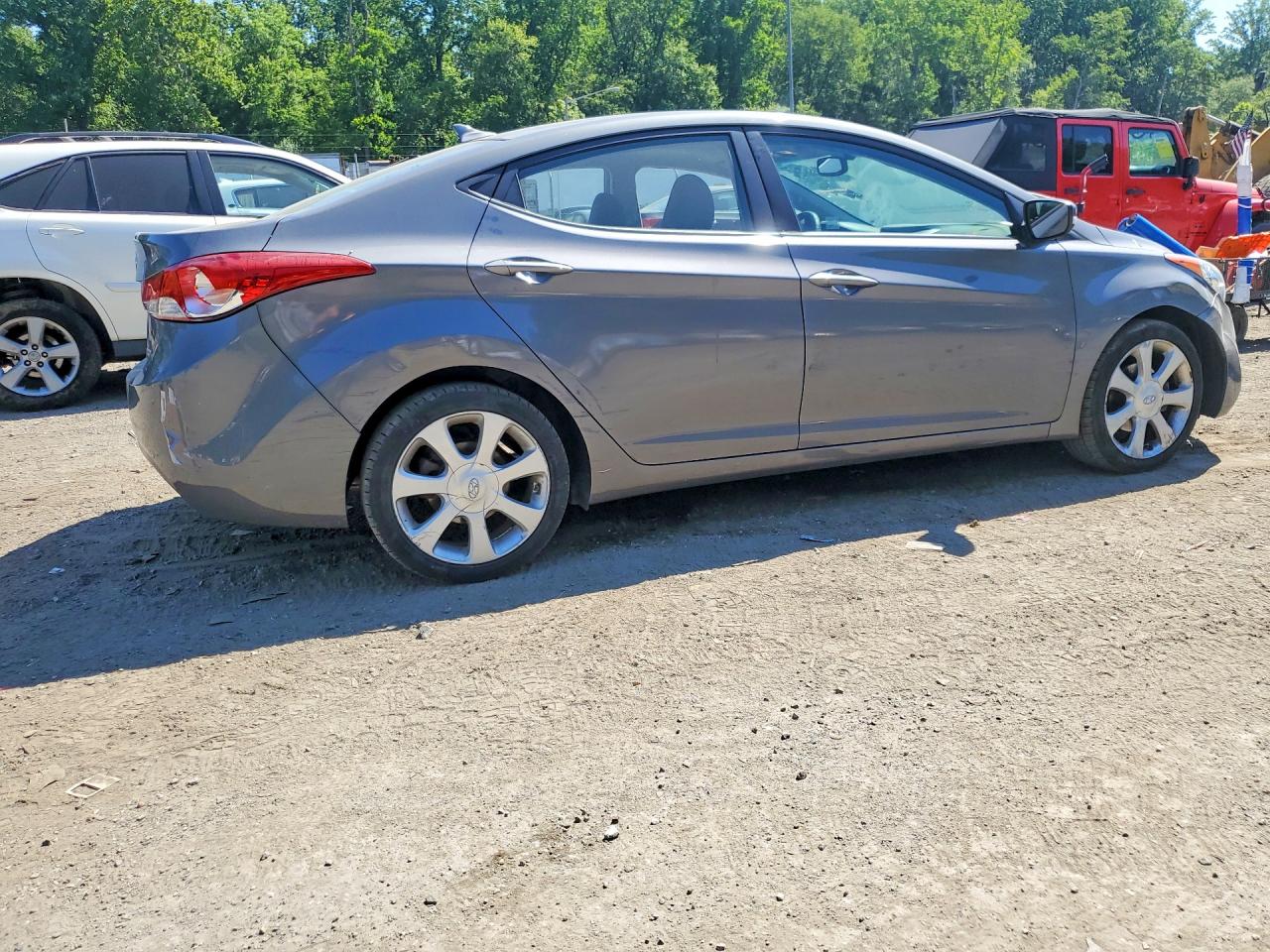 2013 Hyundai Elantra Limited Gray vin: 5NPDH4AE5DH282172