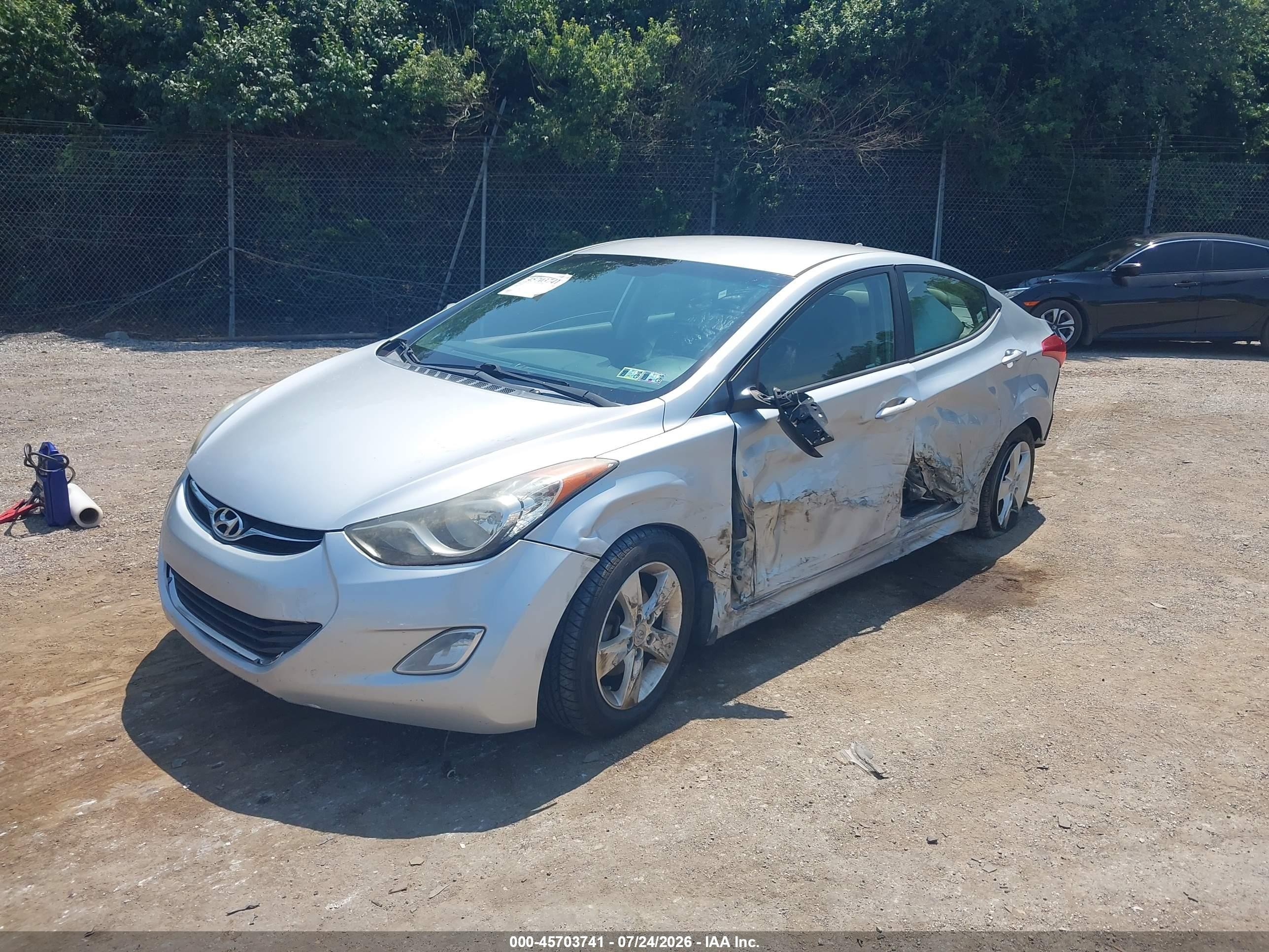 2013 Hyundai Elantra Gls Silver vin: 5NPDH4AE5DH285430