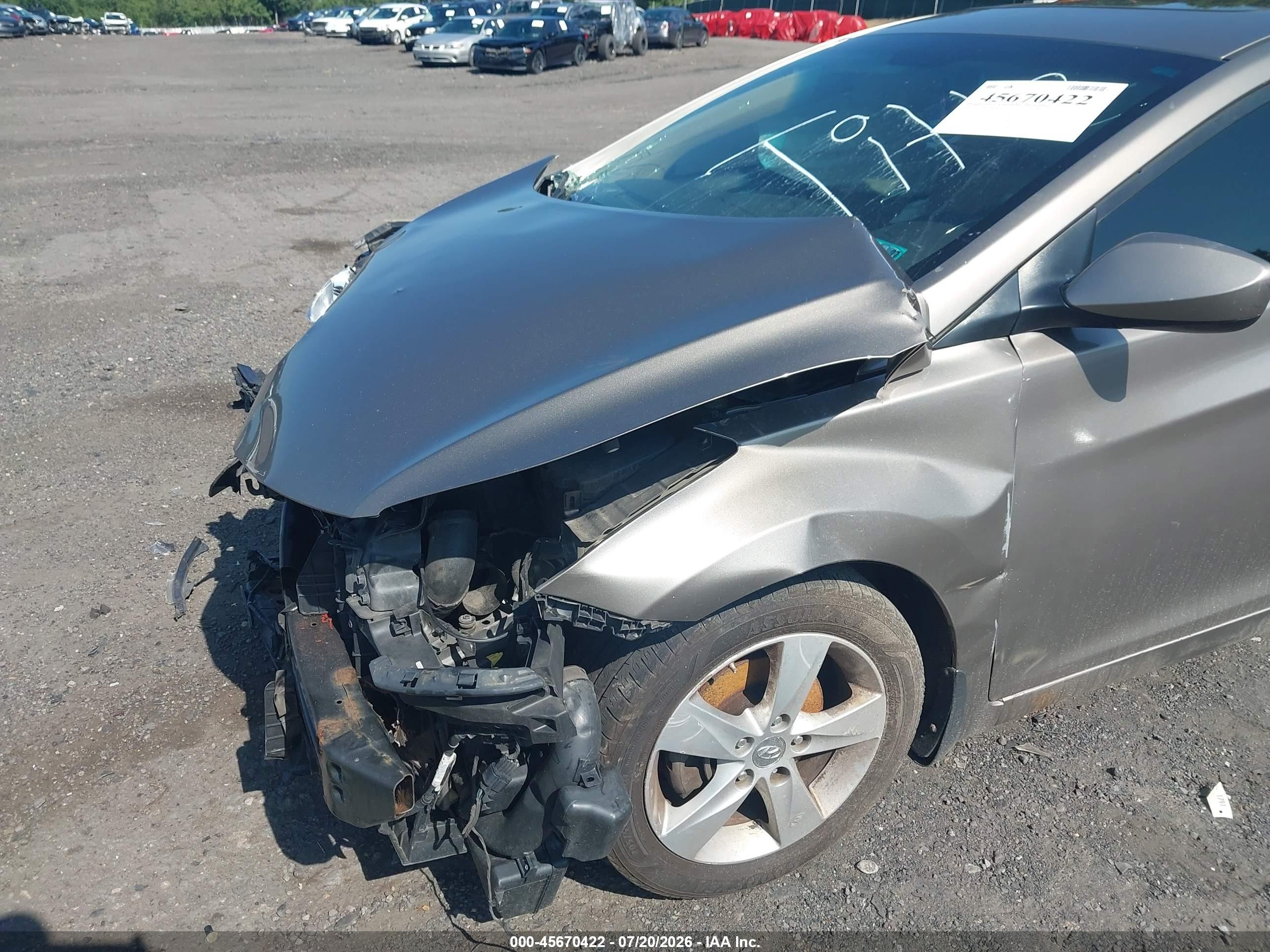 2013 Hyundai Elantra Gls Maroon vin: 5NPDH4AE5DH287758
