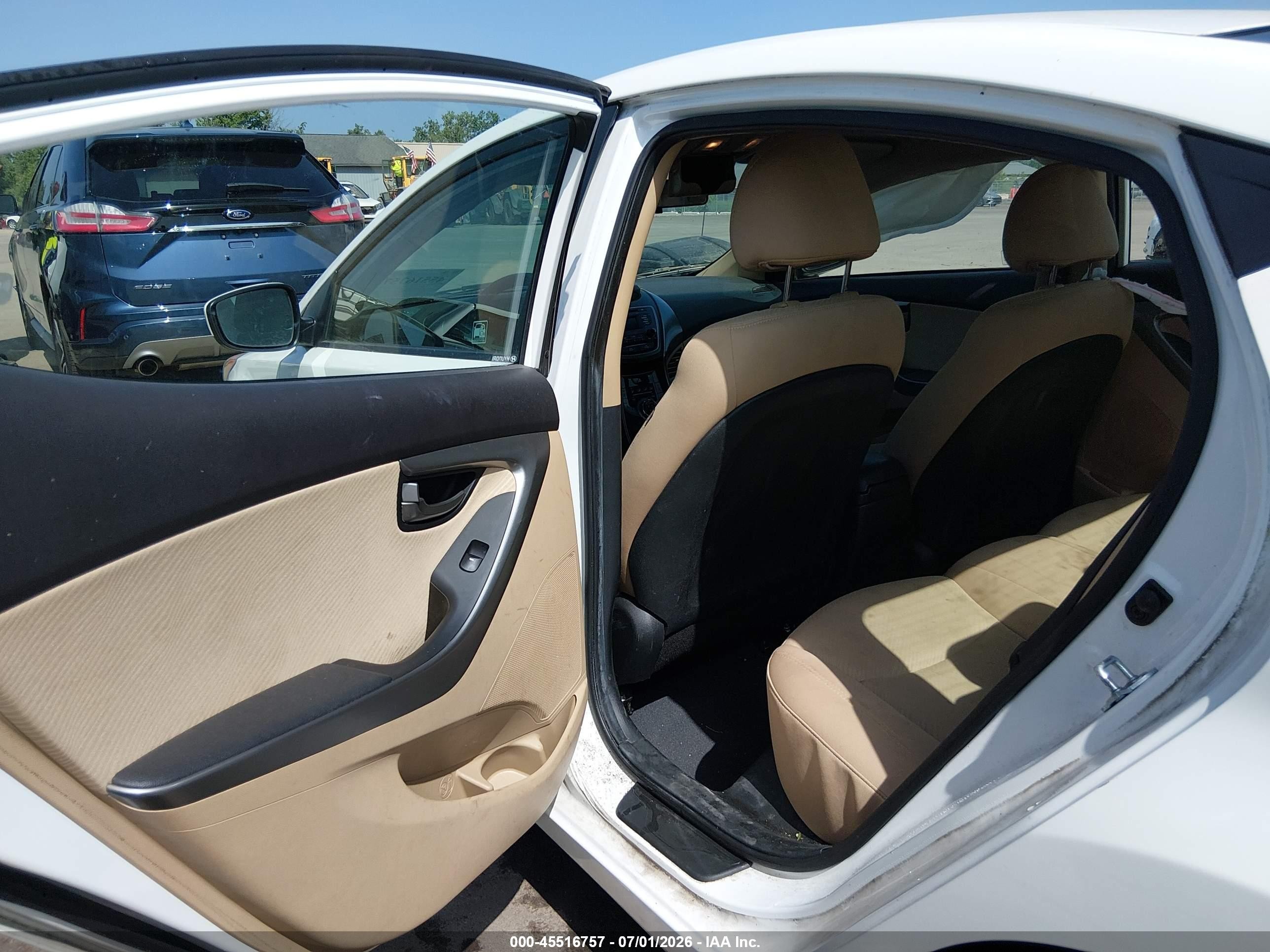 2013 Hyundai Elantra Gls White vin: 5NPDH4AE5DH295519