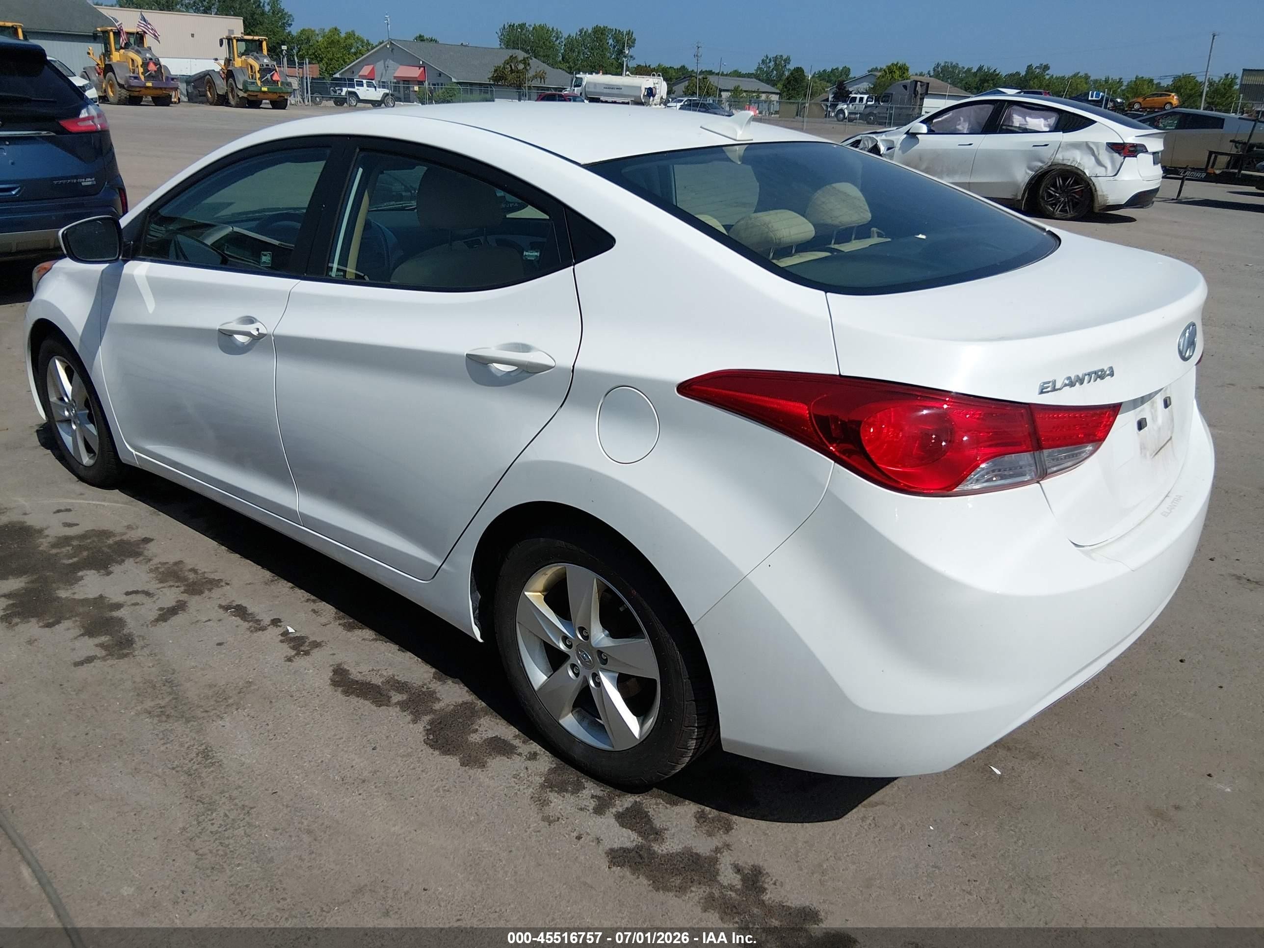 2013 Hyundai Elantra Gls White vin: 5NPDH4AE5DH295519