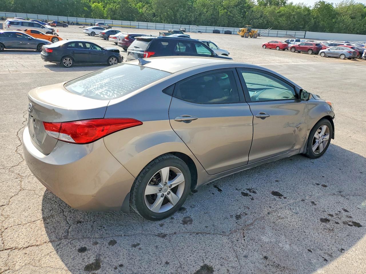 2013 Hyundai Elantra Gls Tan vin: 5NPDH4AE5DH296007