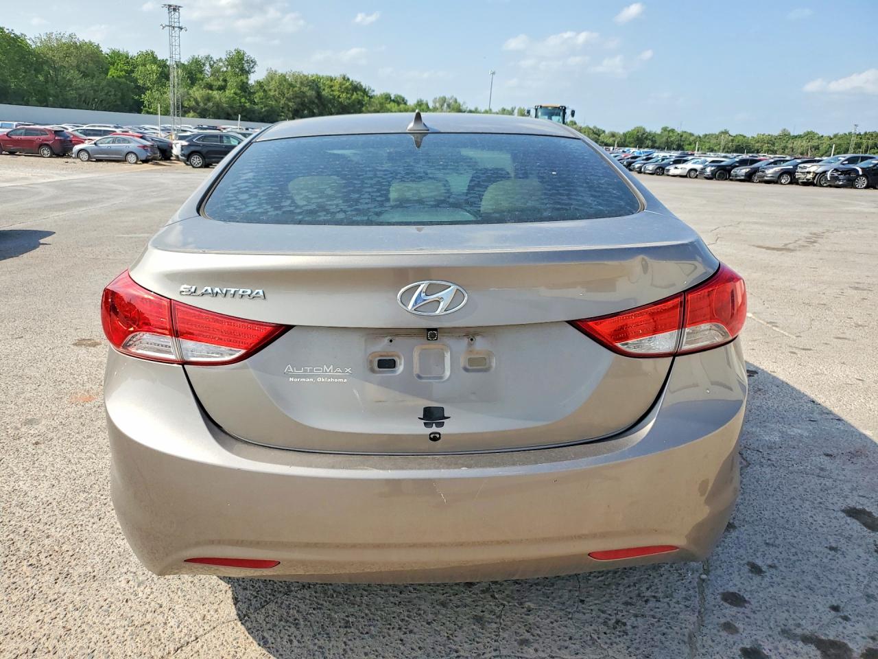 2013 Hyundai Elantra Gls Tan vin: 5NPDH4AE5DH296007