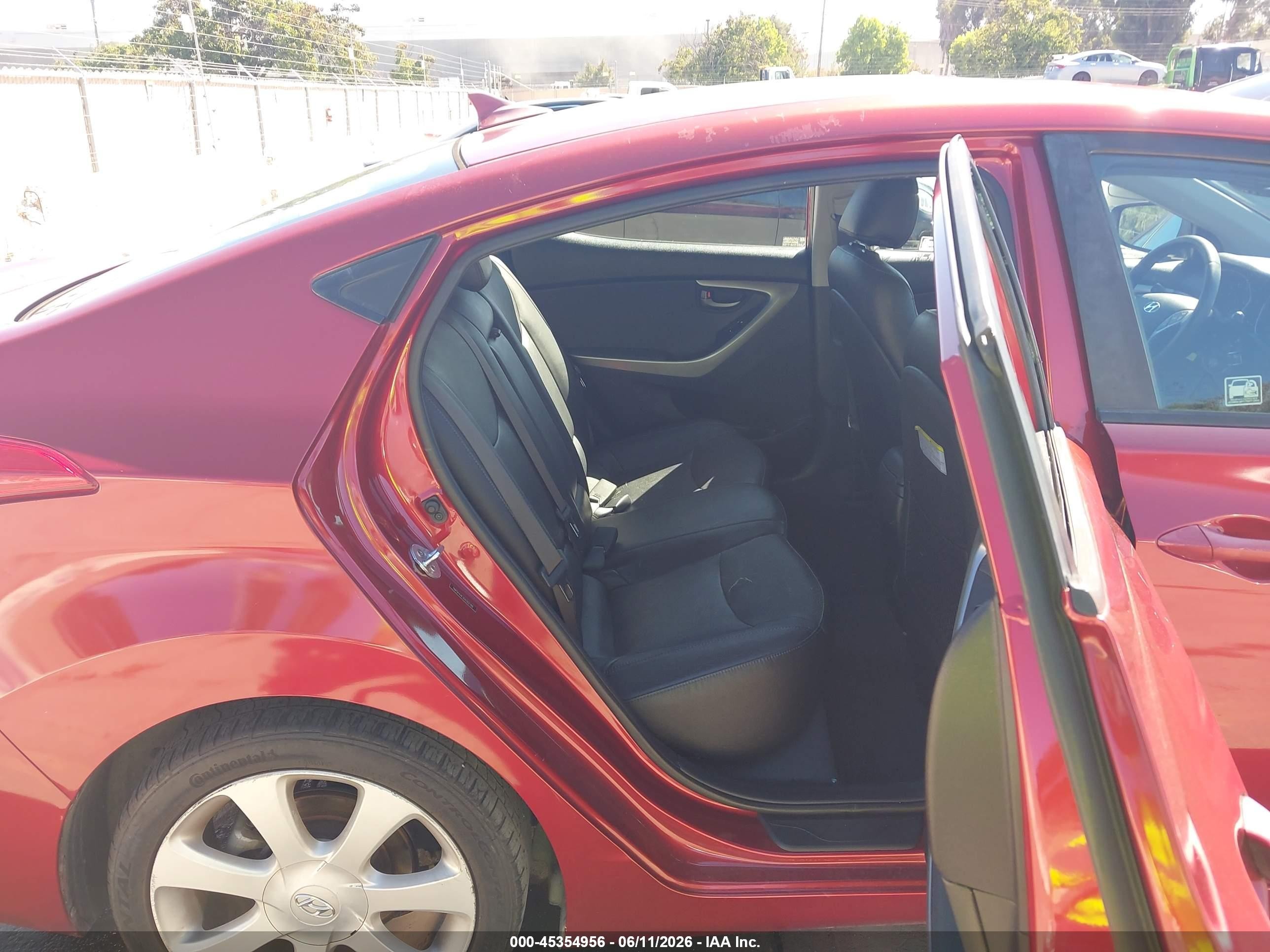 2013 Hyundai Elantra Limited Burgundy vin: 5NPDH4AE5DH302789