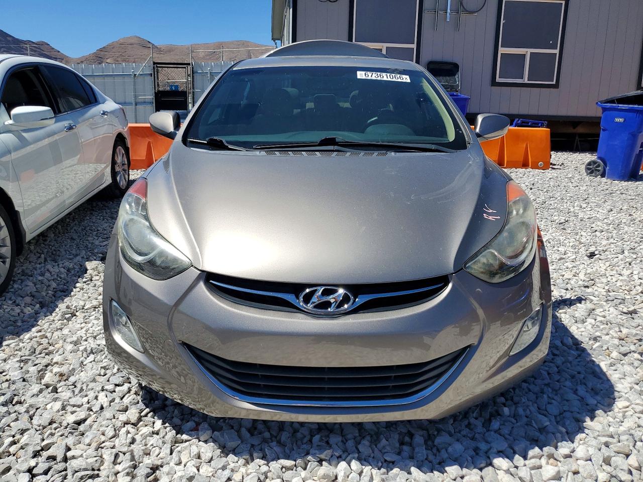 2013 Hyundai Elantra Gls Brown vin: 5NPDH4AE5DH303389