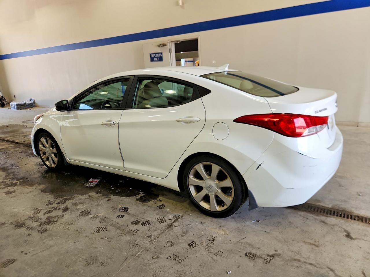 2013 Hyundai Elantra Limited Белый vin: 5NPDH4AE5DH306583