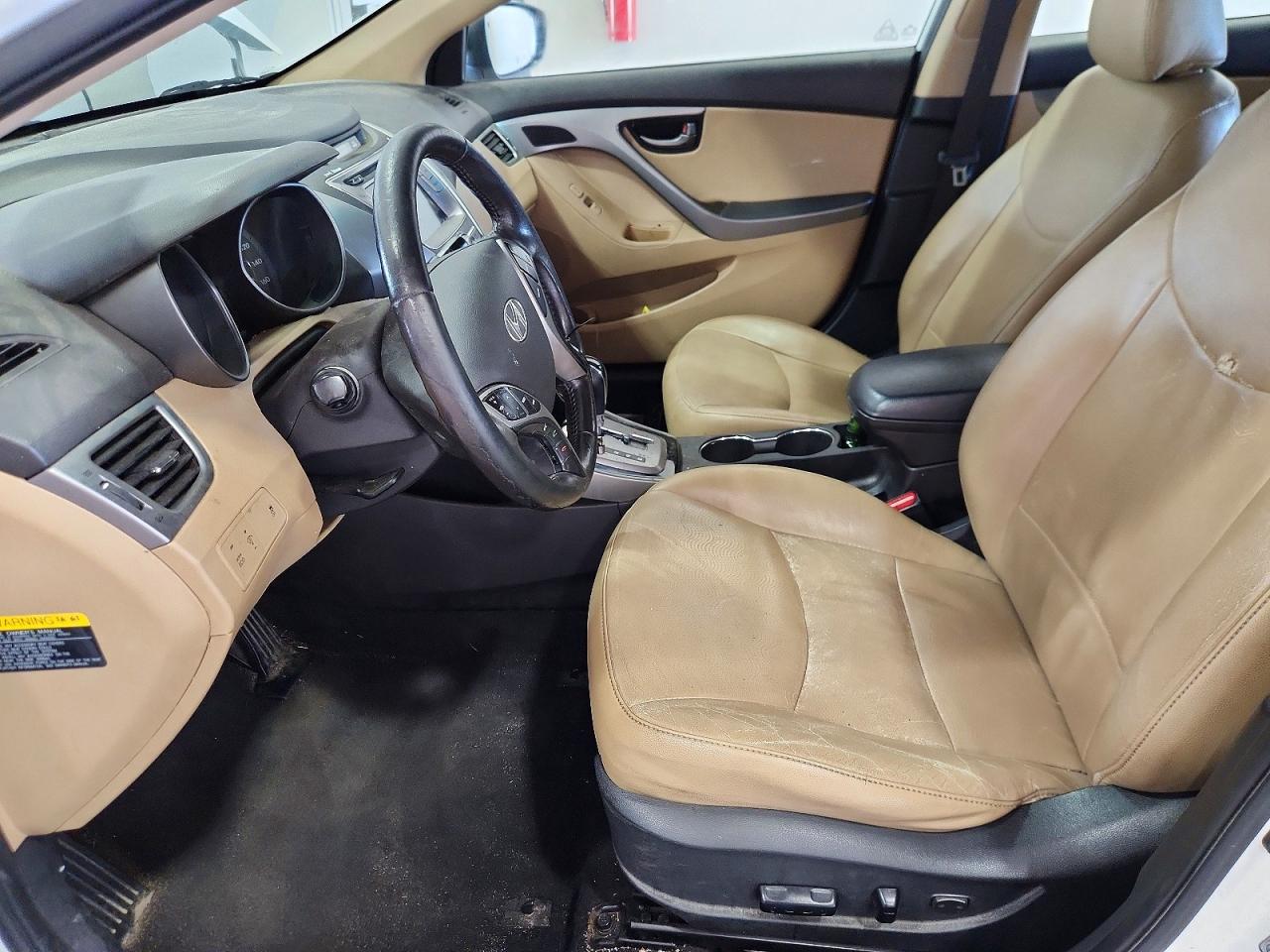 2013 Hyundai Elantra Limited Белый vin: 5NPDH4AE5DH306583