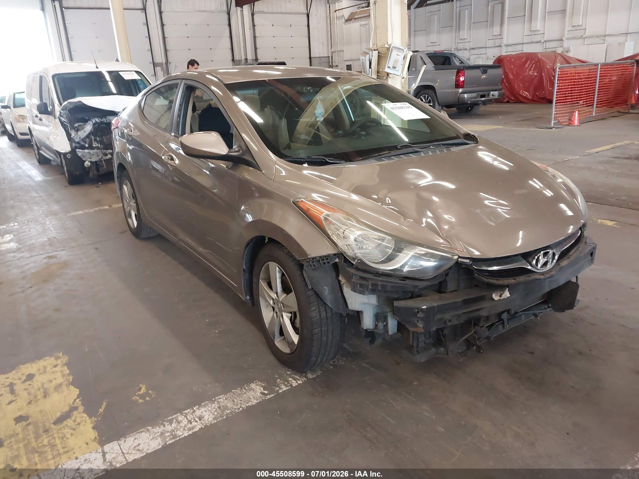2013 Hyundai Elantra Gls Бежевый vin: 5NPDH4AE5DH309564