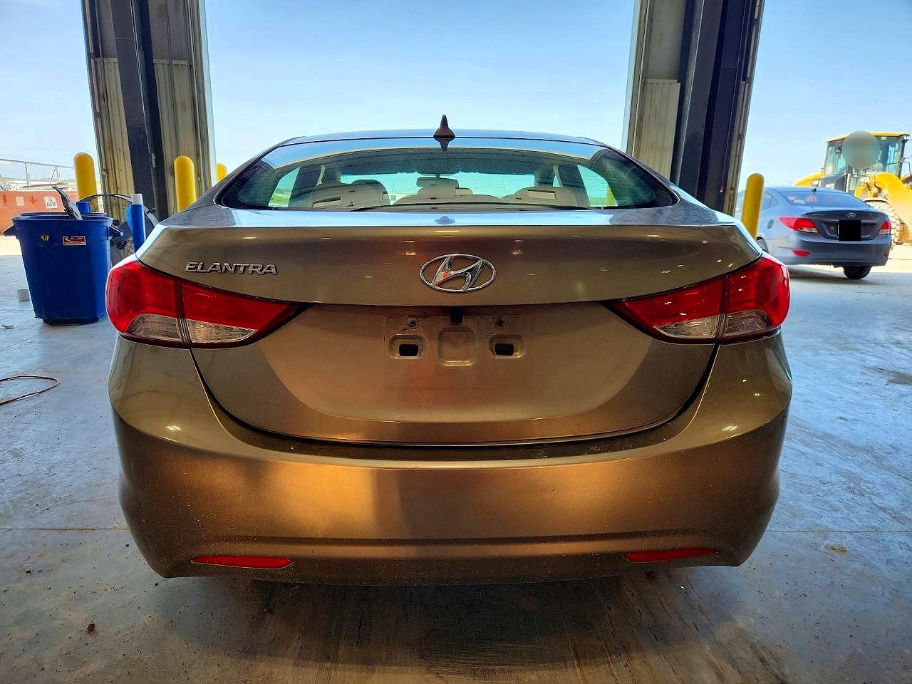 2013 Hyundai Elantra Gls Tan vin: 5NPDH4AE5DH323559