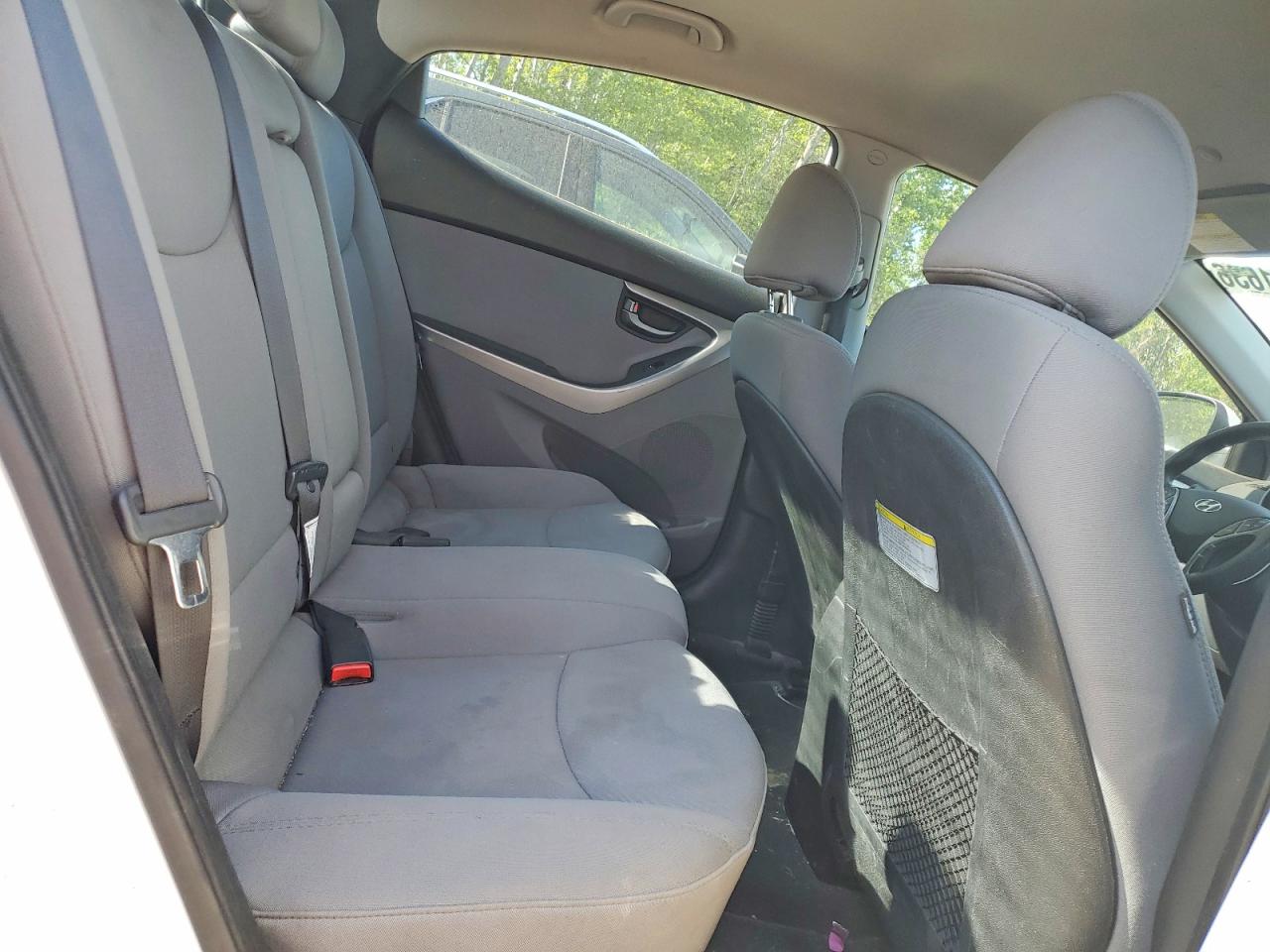 2013 Hyundai Elantra Gls White vin: 5NPDH4AE5DH334528