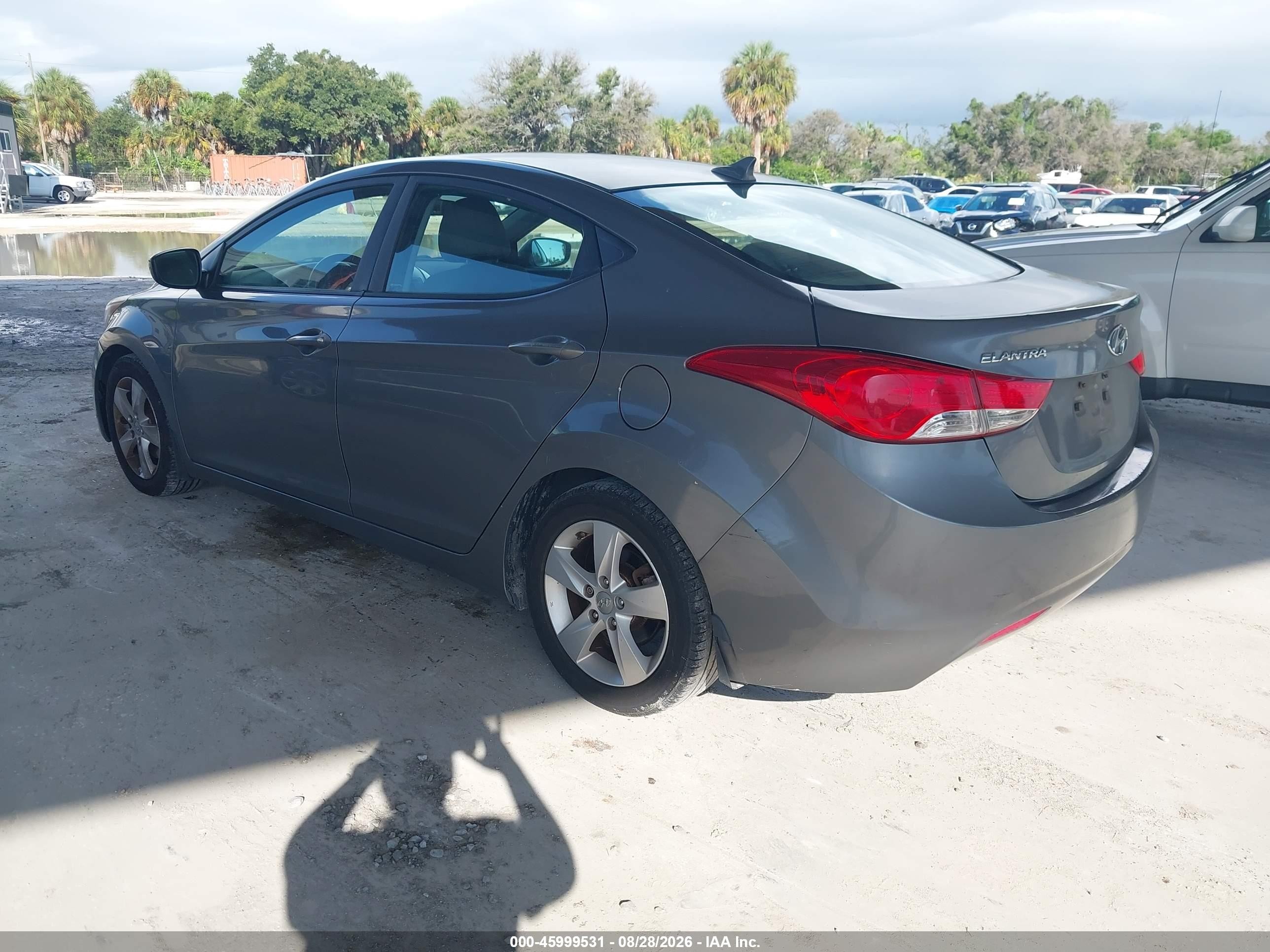 2013 Hyundai Elantra Gls Gray vin: 5NPDH4AE5DH339745