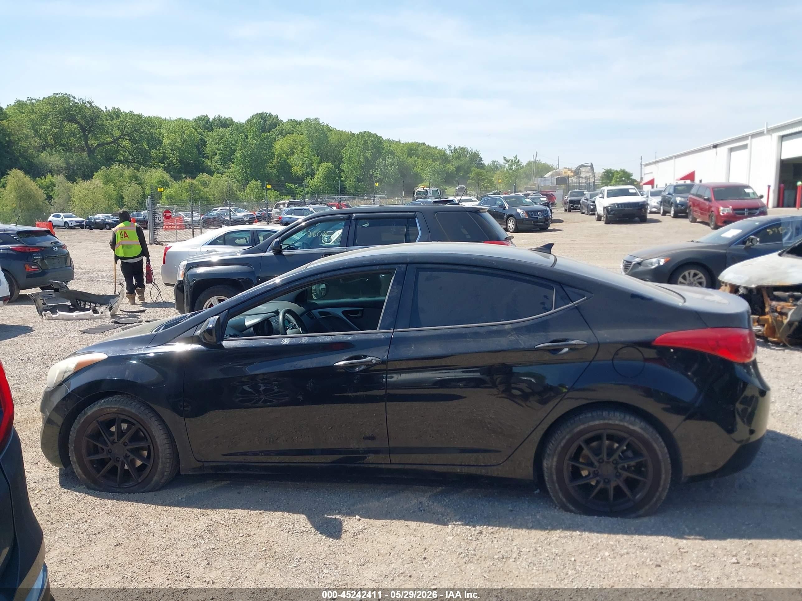 2013 Hyundai Elantra Gls Black vin: 5NPDH4AE5DH342628