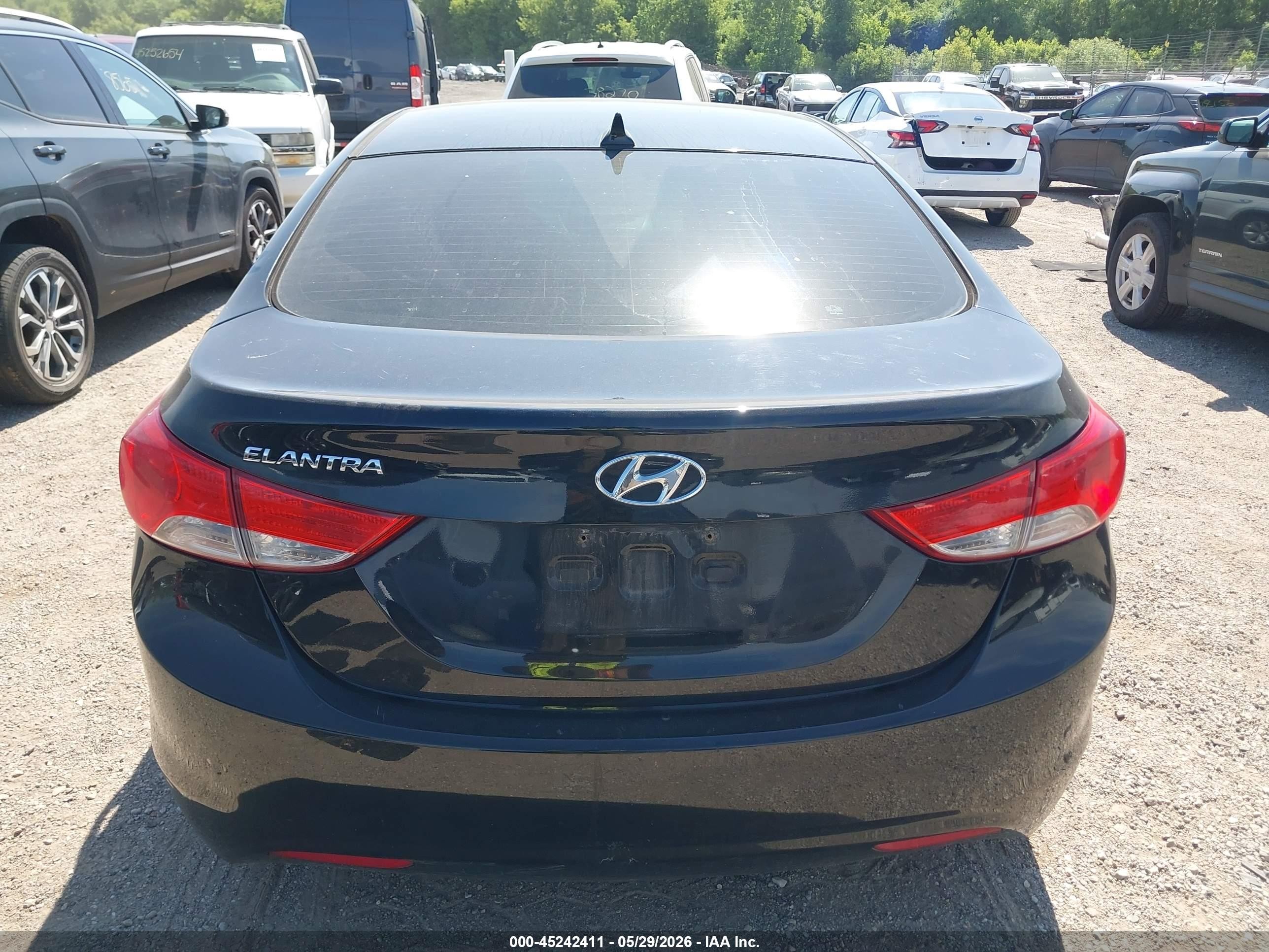 2013 Hyundai Elantra Gls Black vin: 5NPDH4AE5DH342628