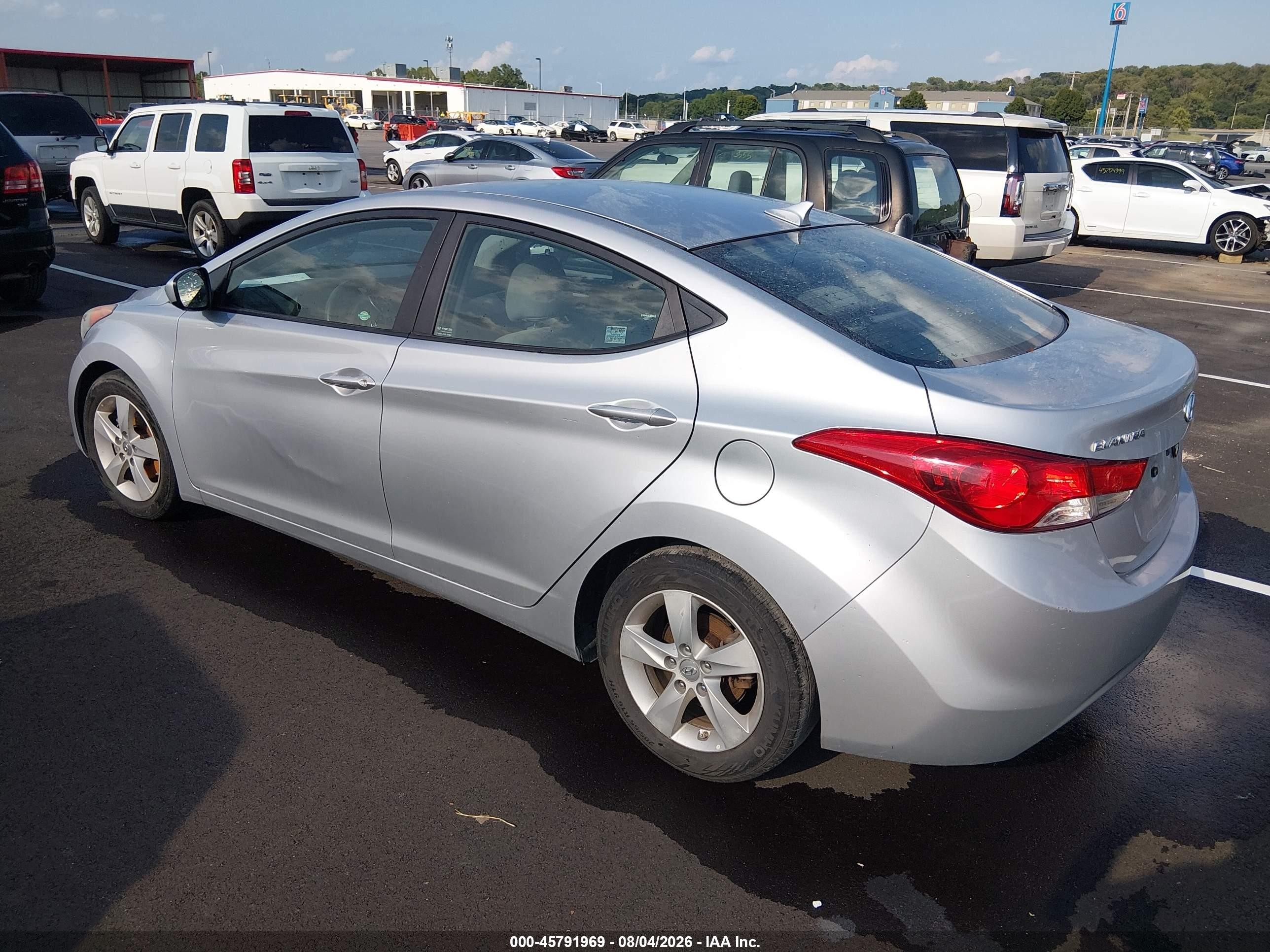 2013 Hyundai Elantra Gls vin: 5NPDH4AE5DH351510