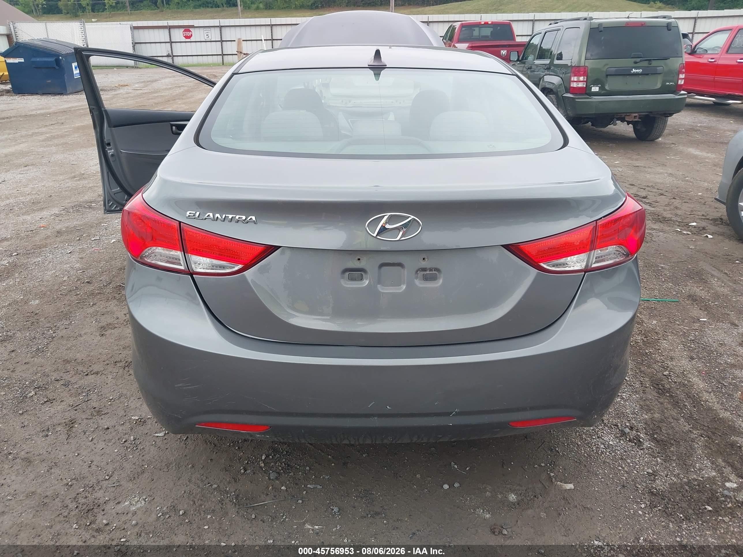 2013 Hyundai Elantra Gls Gray vin: 5NPDH4AE5DH358392