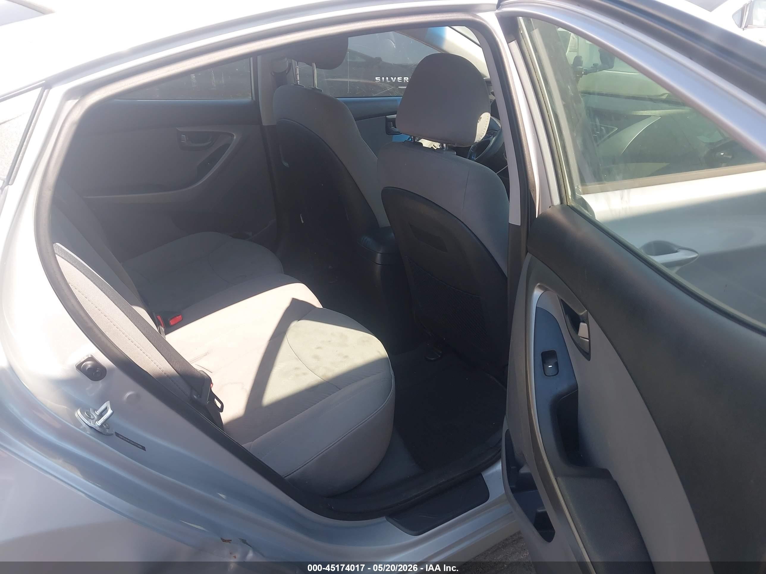 2013 Hyundai Elantra Gls Серебряный vin: 5NPDH4AE5DH371966