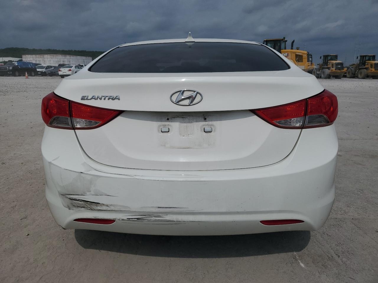 2013 Hyundai Elantra Gls White vin: 5NPDH4AE5DH373247