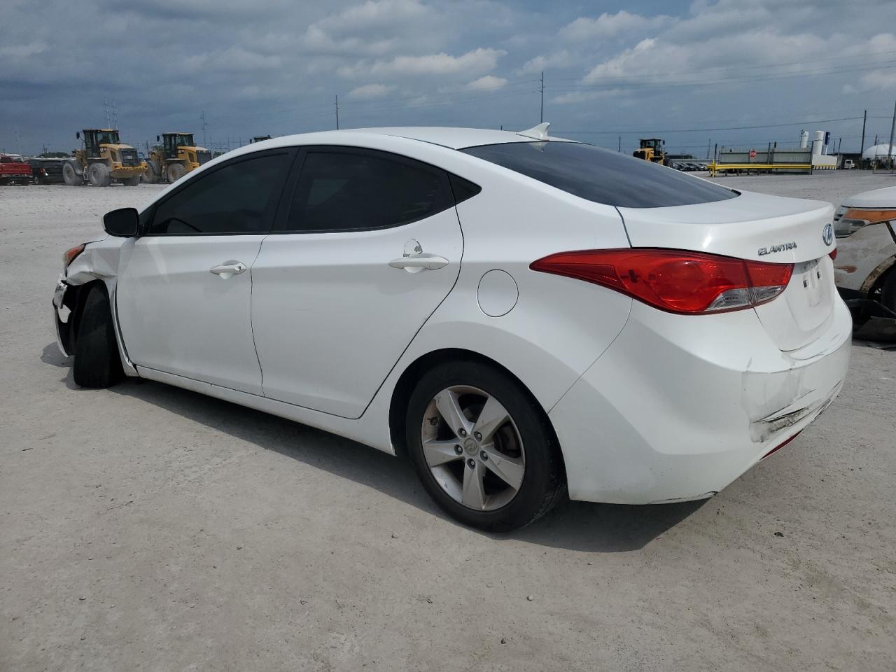 2013 Hyundai Elantra Gls White vin: 5NPDH4AE5DH373247