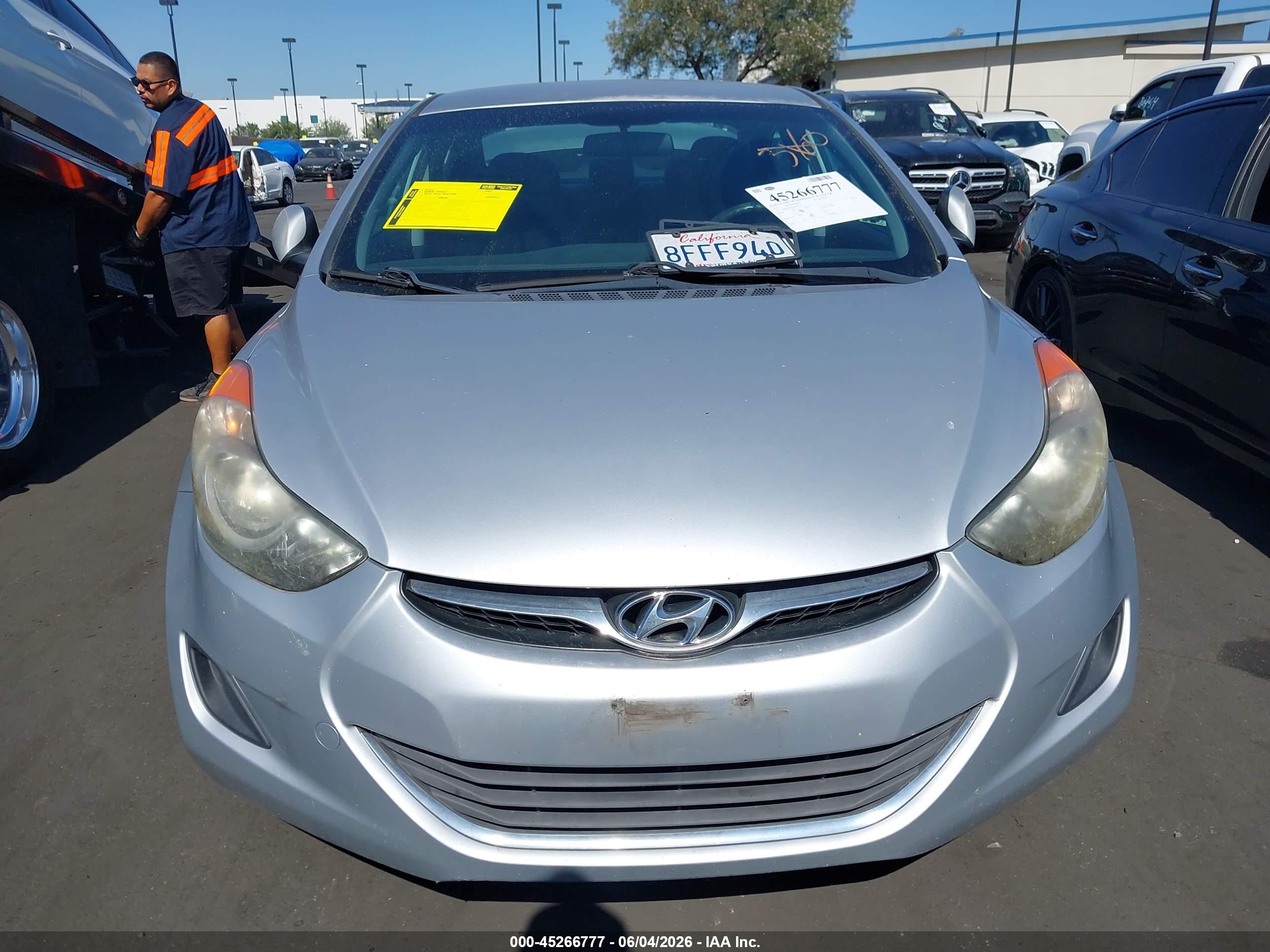 2013 Hyundai Elantra Gls Серебряный vin: 5NPDH4AE5DH373619